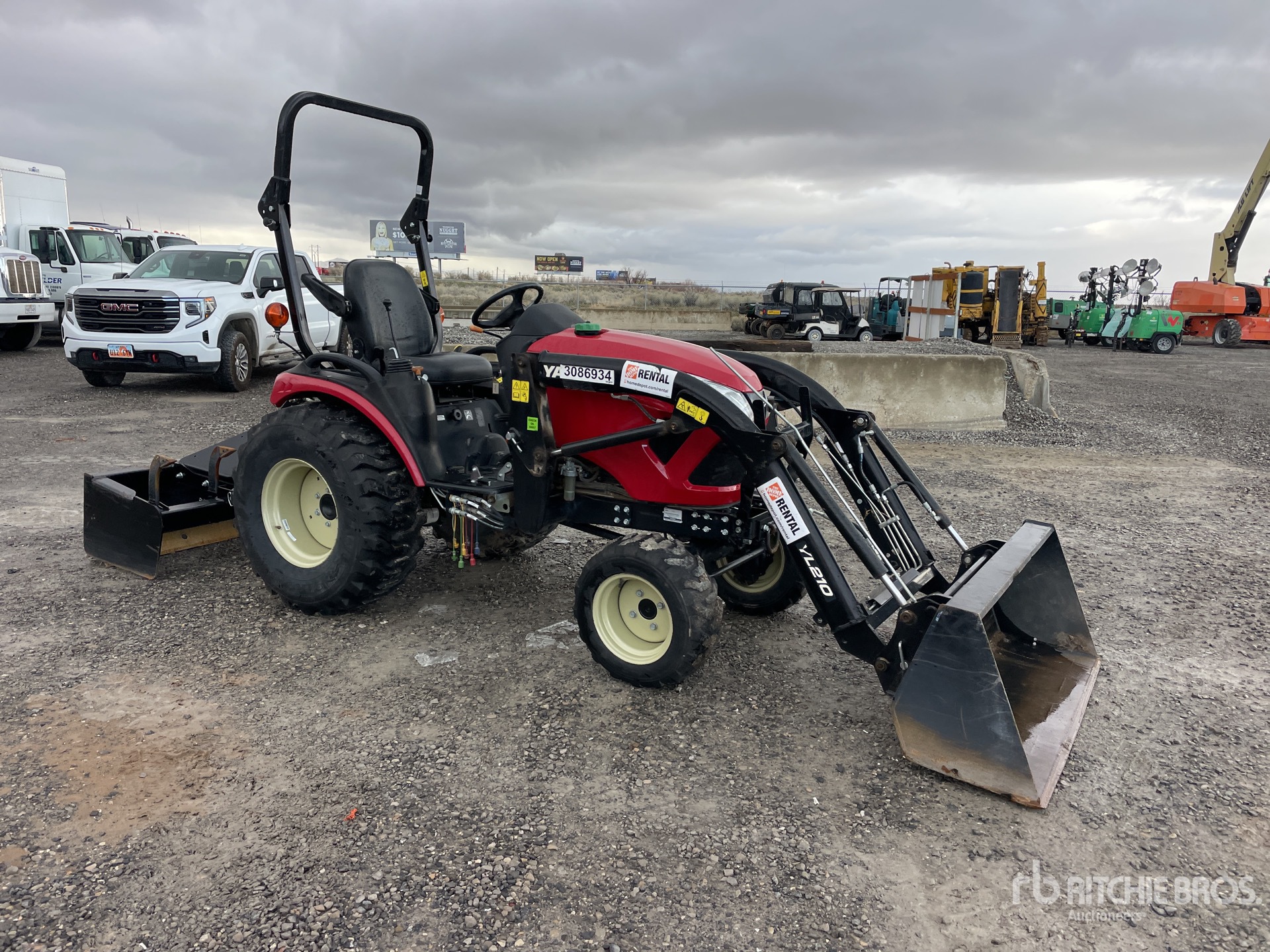 General Appearance with Picture, Right Front Corner