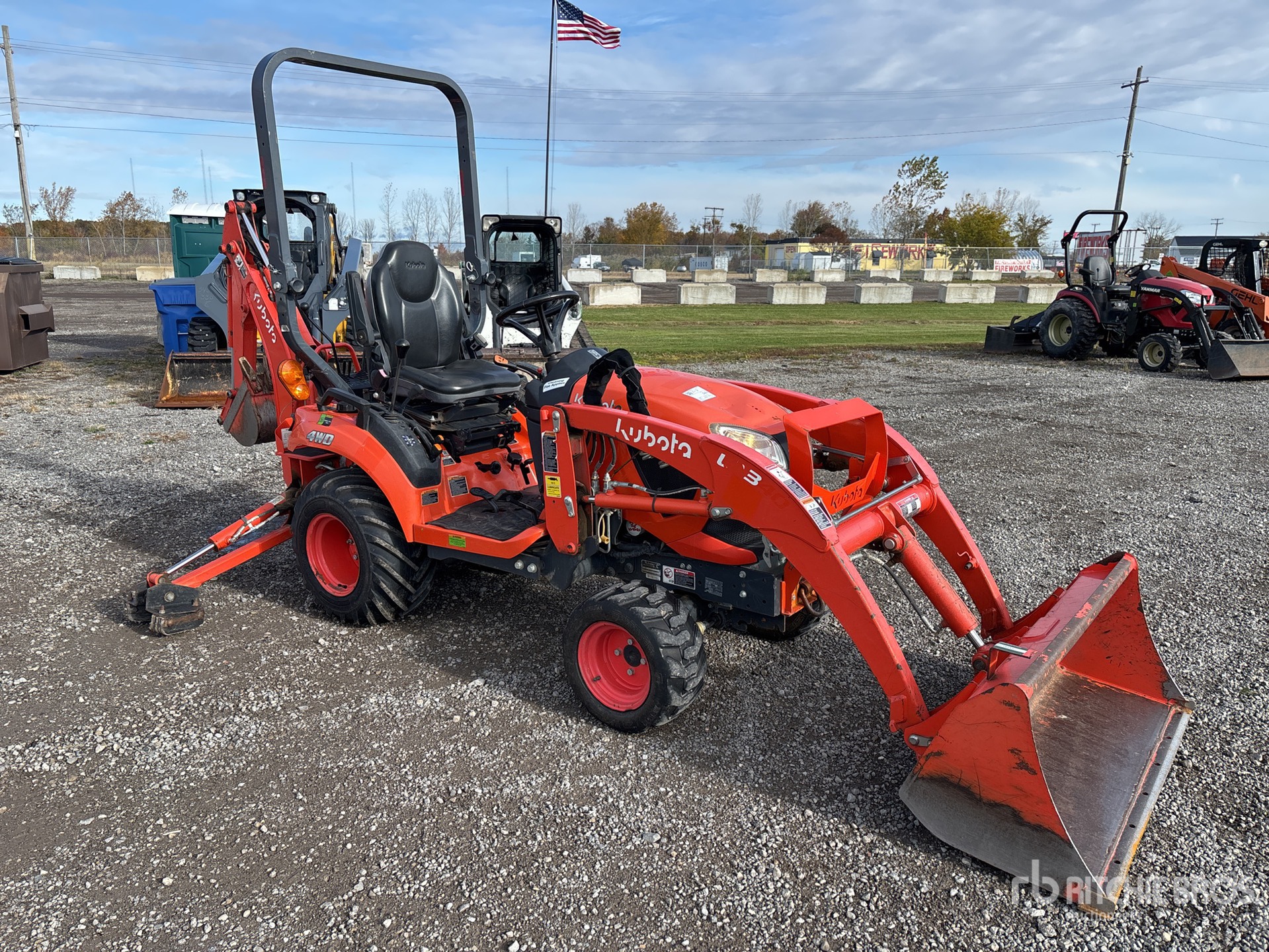 General Appearance with Picture, Right Front Corner