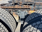 4 Underbody - Truck with 