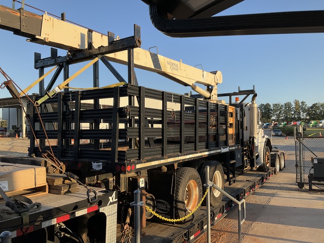 2007 Freightliner M2 112V Boom Truck