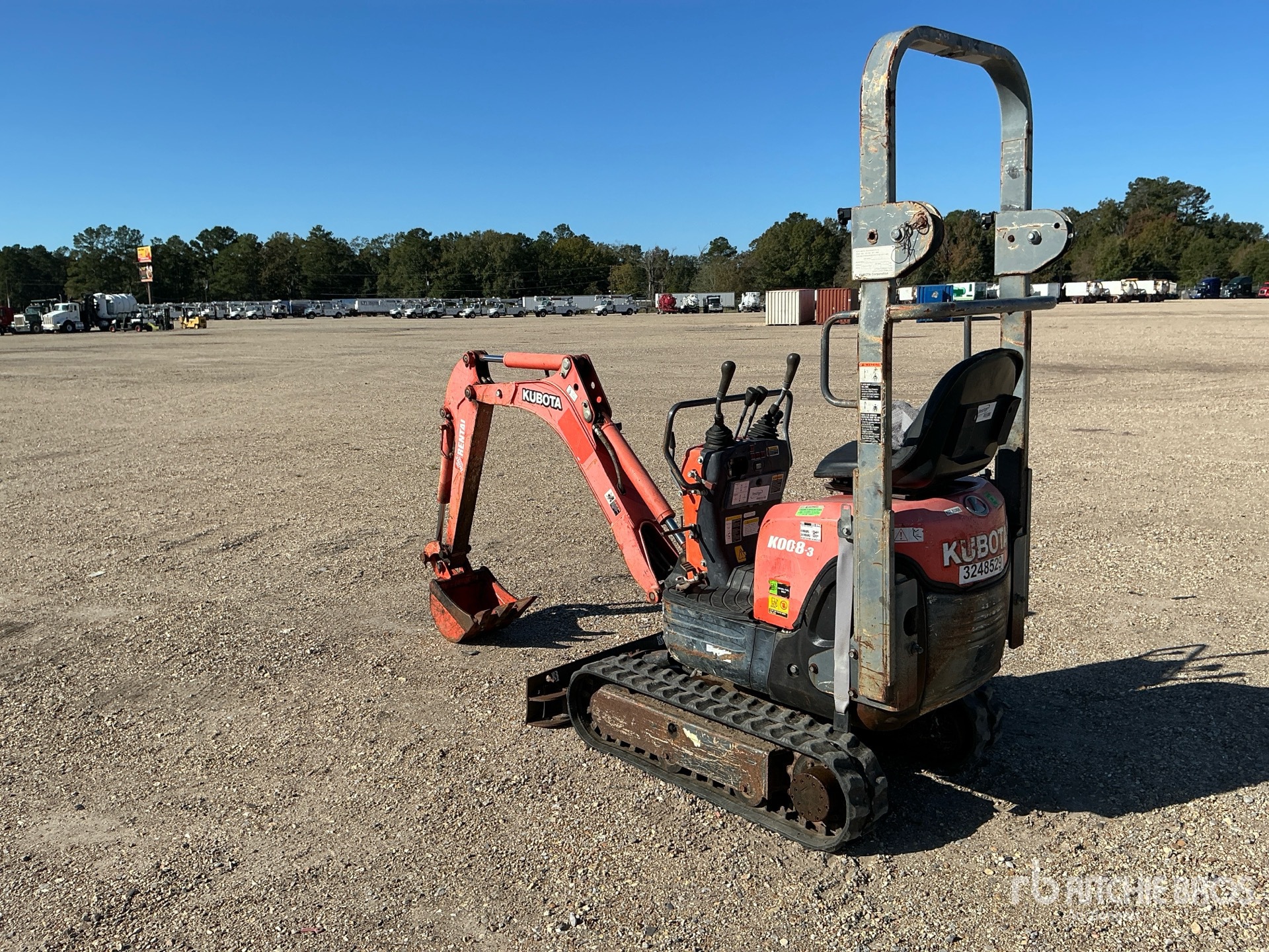 General Appearance with Picture, Left Rear Corner