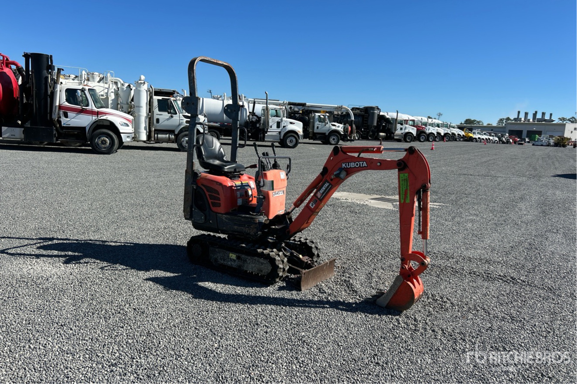 General Appearance with Picture, Right Front Corner