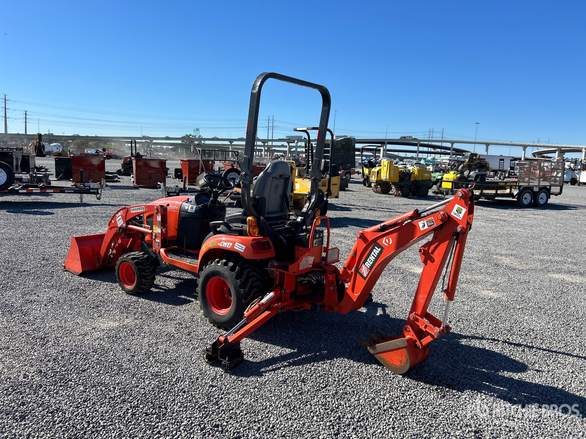 General Appearance with Picture, Left Rear Corner