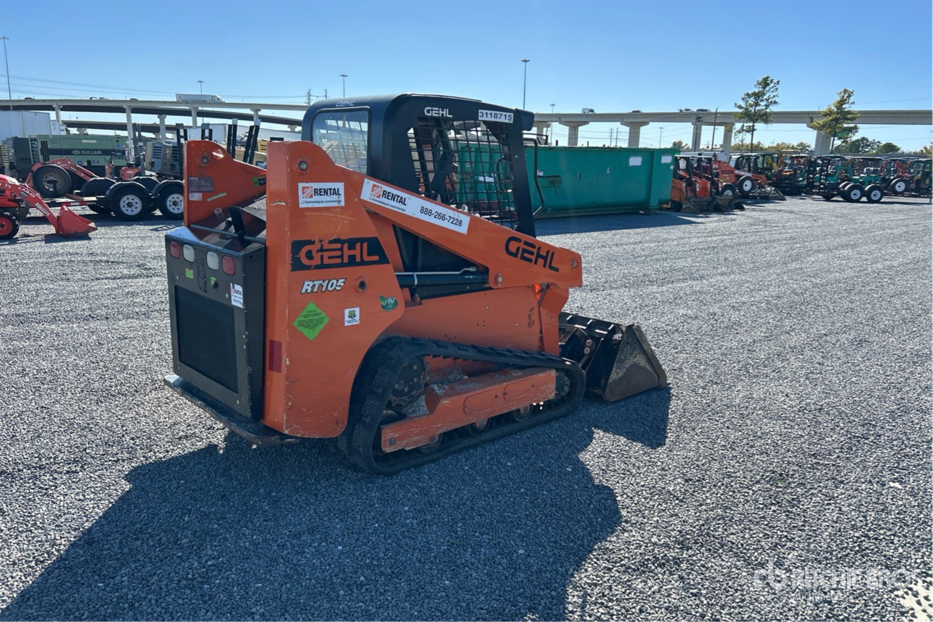 General Appearance with Picture, Right Rear Corner