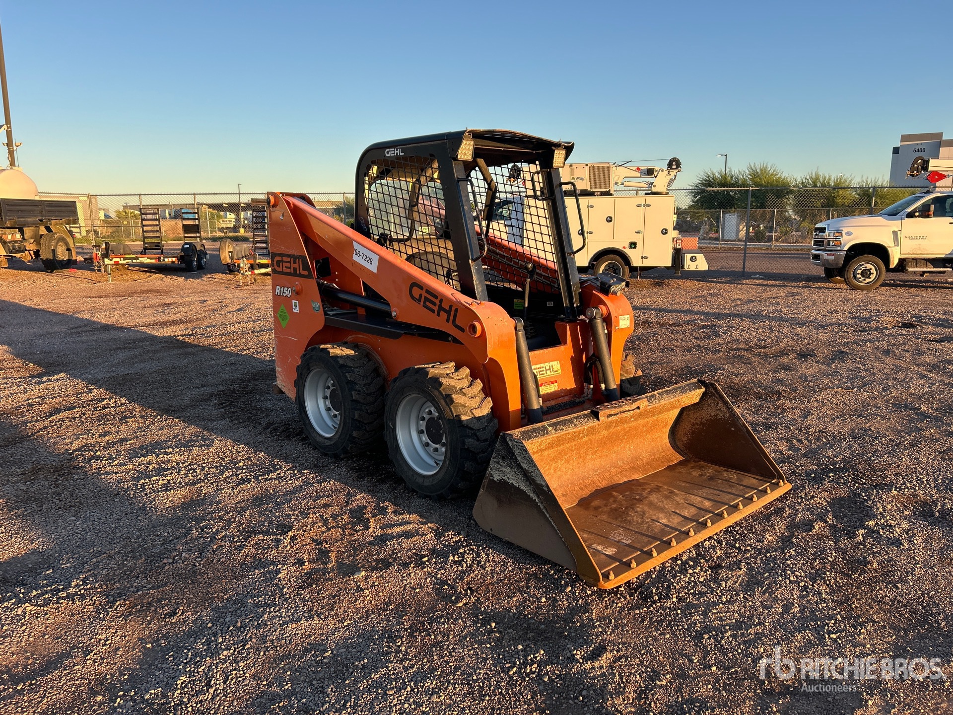 General Appearance with Picture, Right Front Corner