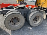 4 Underbody - Truck with 