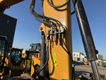 Idraulica with Auxiliary Hydraulic Plumbing