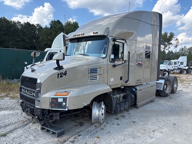 2023 Mack Anthem 6x4 T/A Sleeper Truck Tractor (Inoperable) 2023 Mack Anthem 6x4 T/A Sleeper Truck Tractor (Inoperable)
