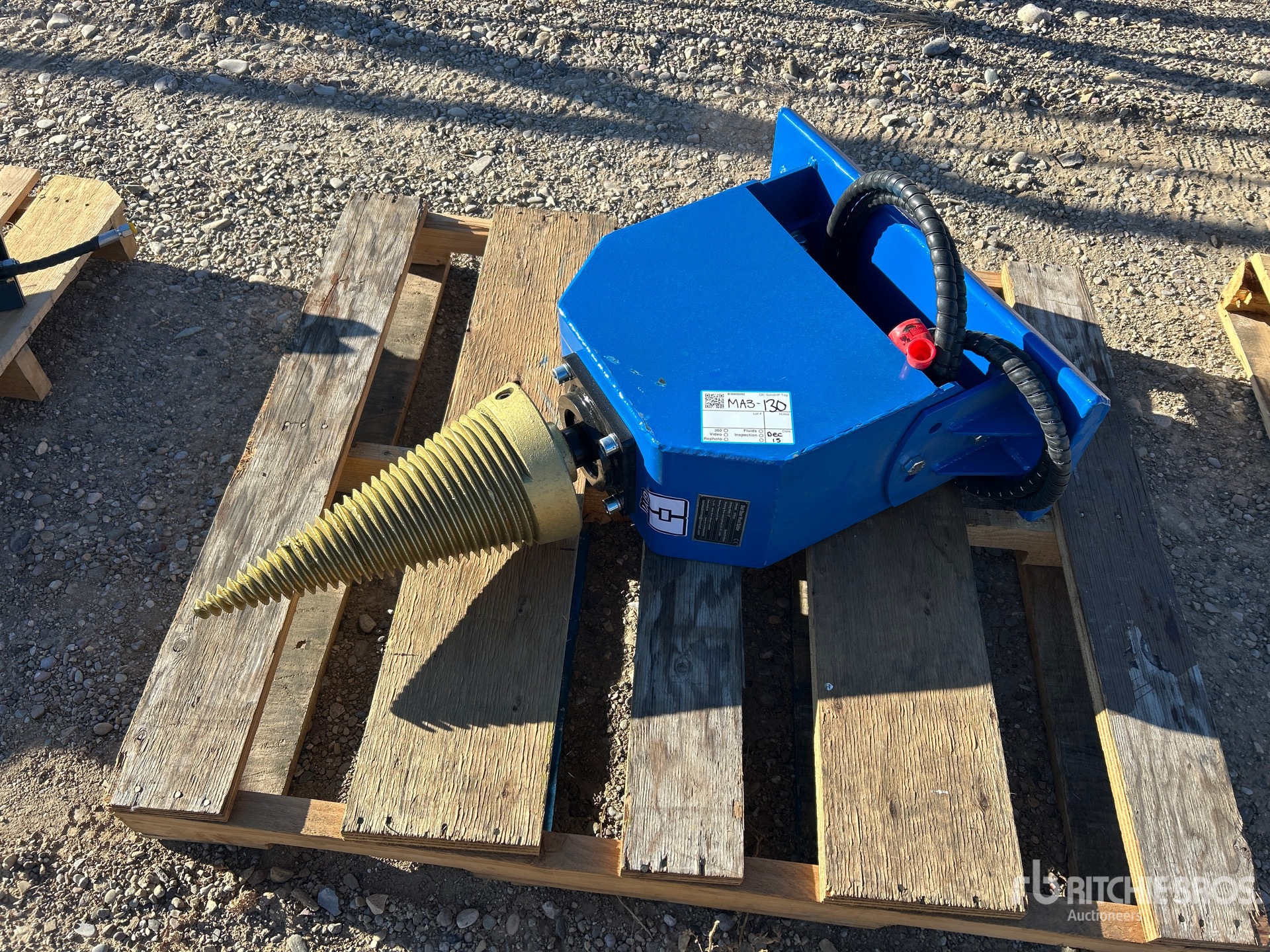 General Appearance with Image, coin avant gauche