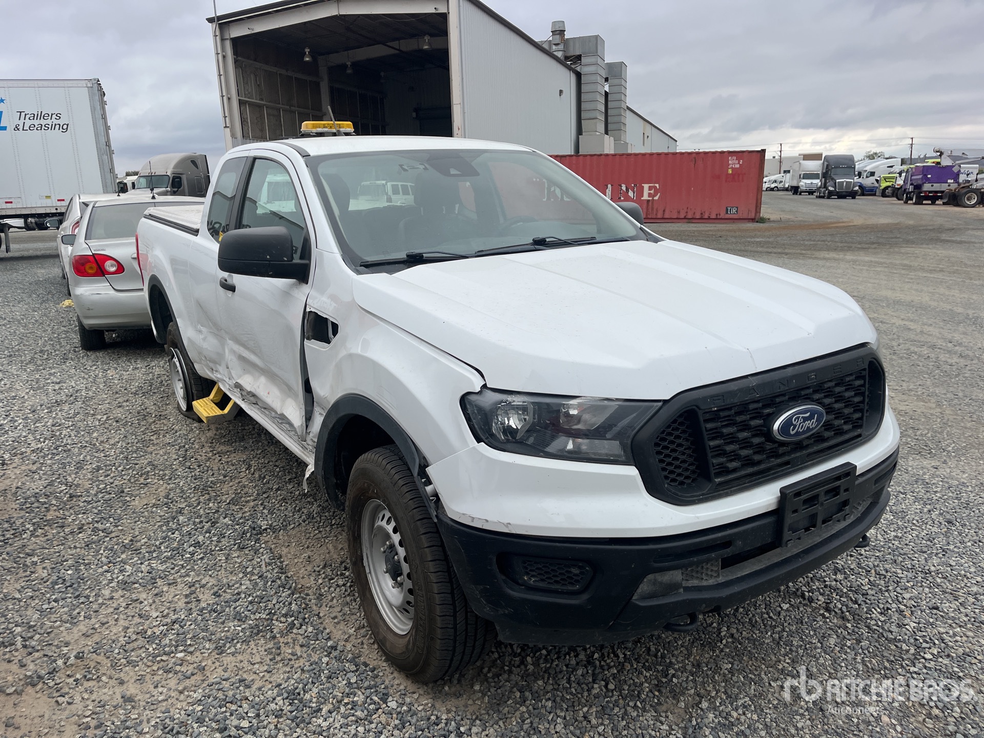General Appearance with Picture, Right Front Corner