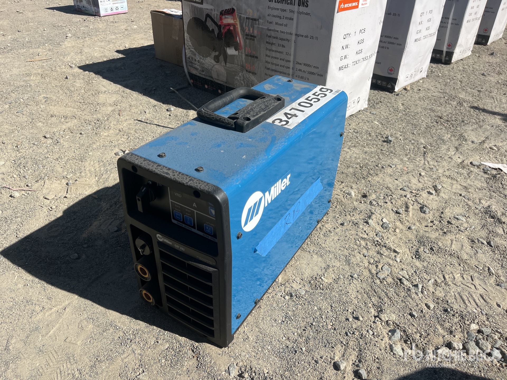 General Appearance with Bild, Ecke vorne links