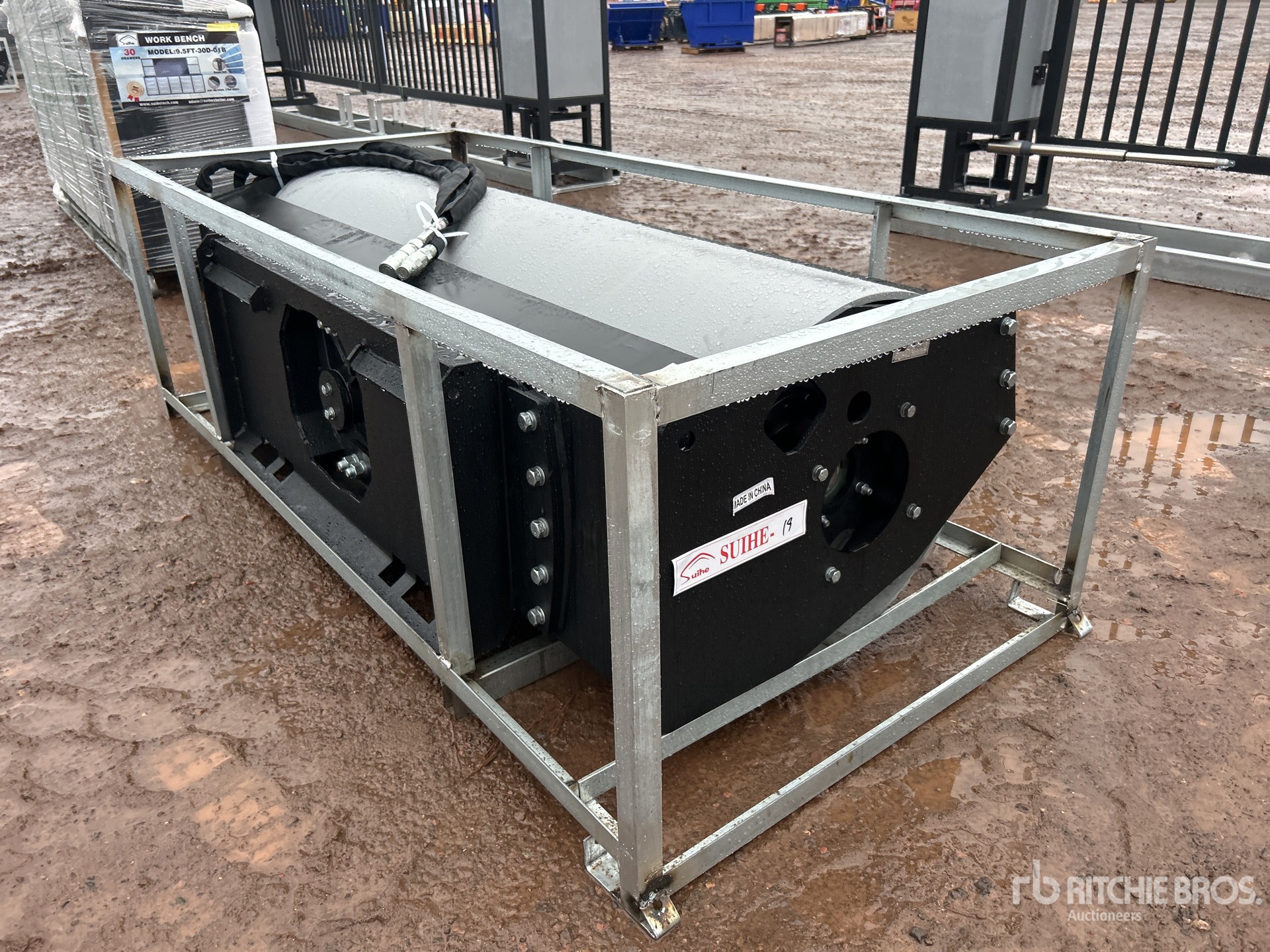 Aspect général with Image, coin arrière droit