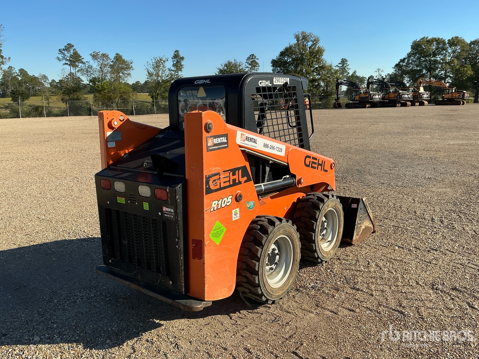 General Appearance with Picture, Right Rear Corner