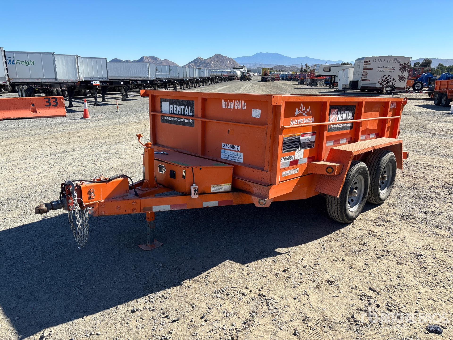 General Appearance with Picture, Left Front Corner