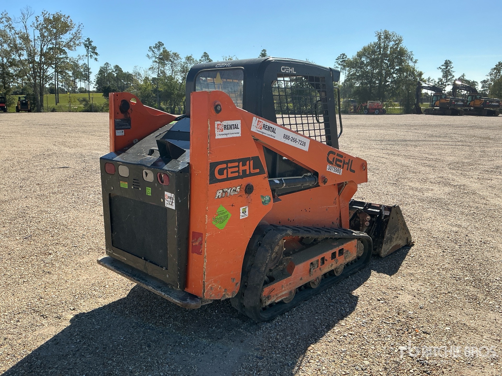 General Appearance with Picture, Right Rear Corner
