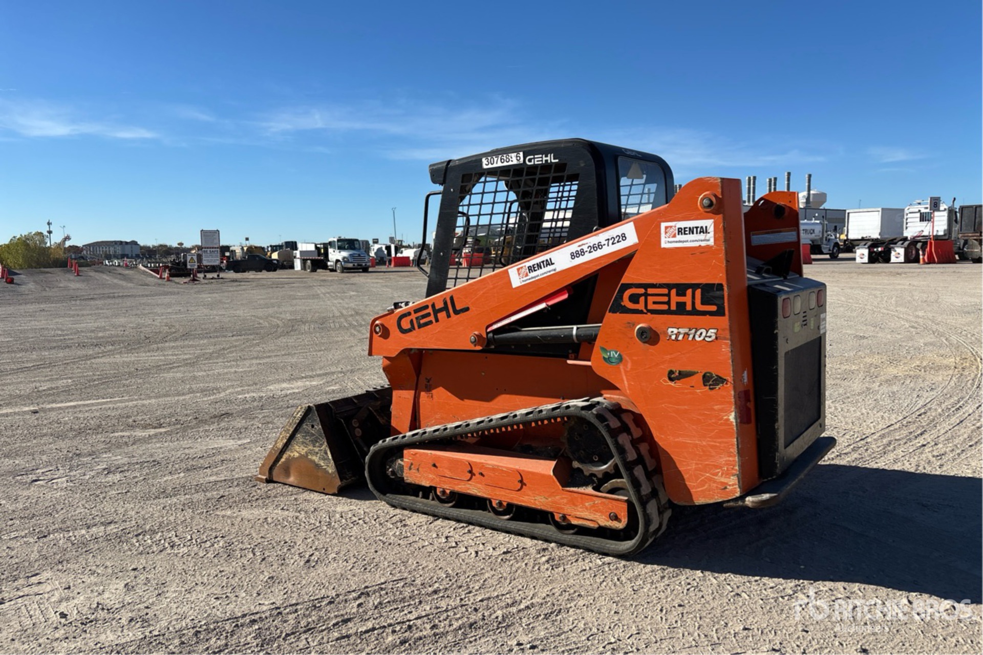 General Appearance with Picture, Left Rear Corner