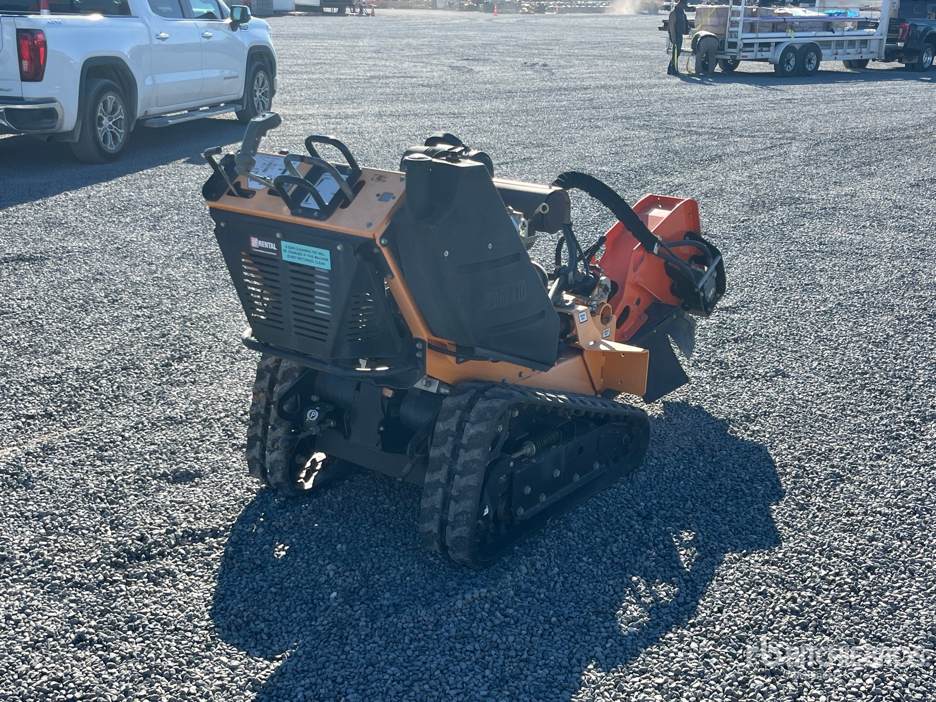 Aspect général with Image, coin arrière droit