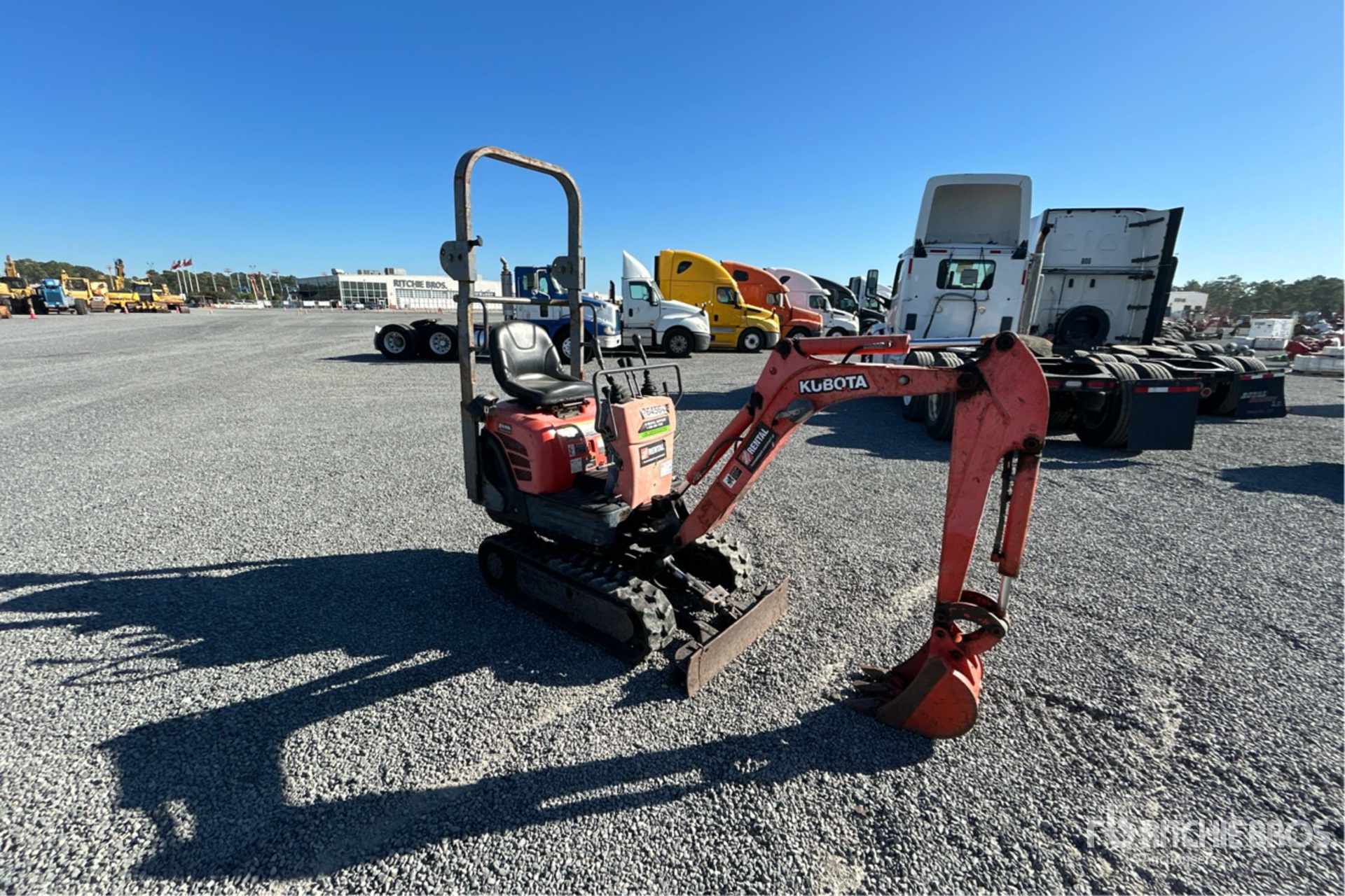 General Appearance with Picture, Right Front Corner