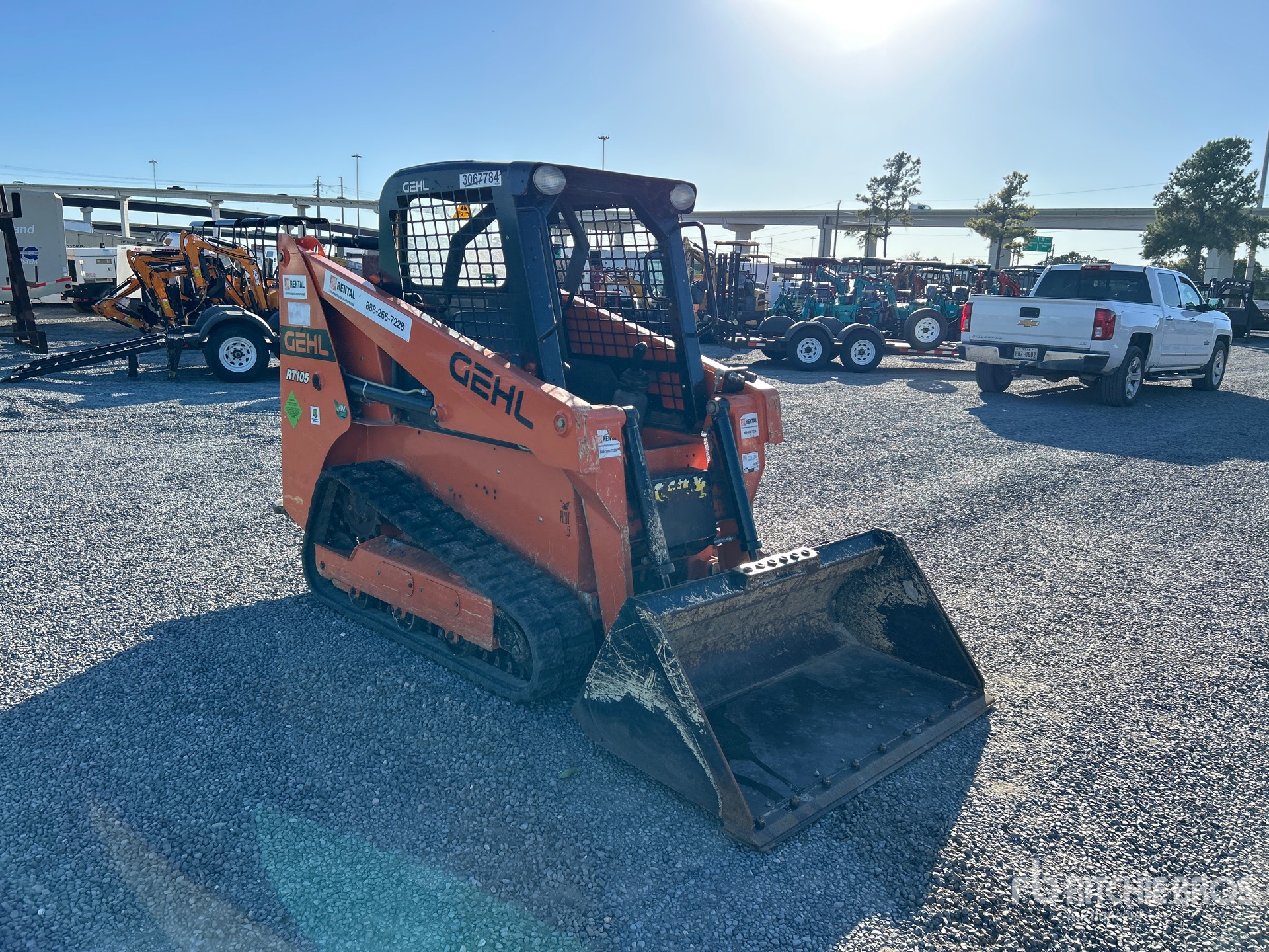 General Appearance with Picture, Right Front Corner