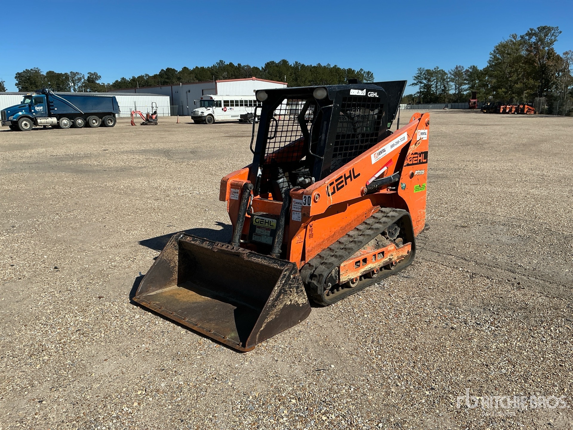 General Appearance with Foto, angolo anteriore sinistro