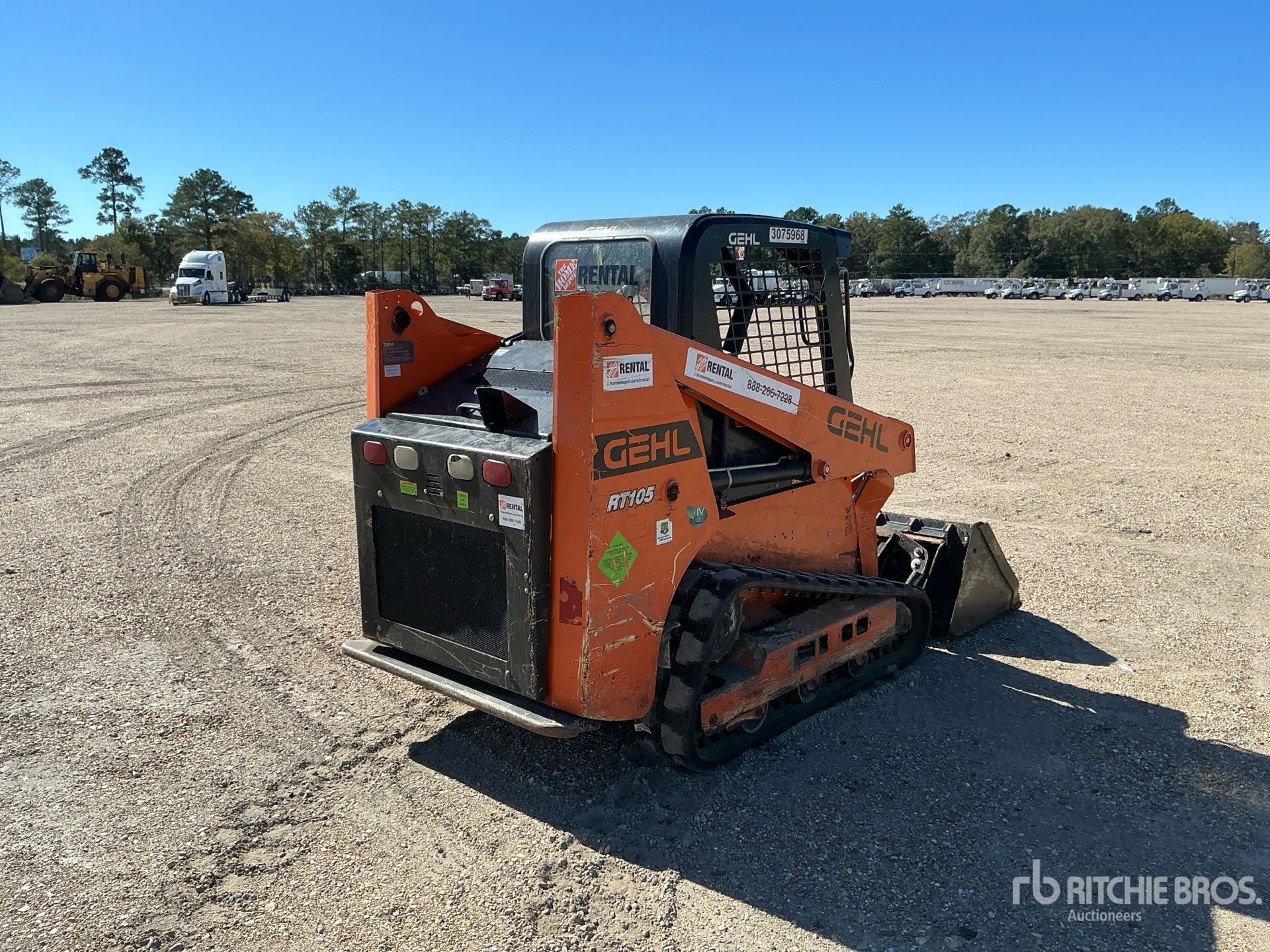 General Appearance with Foto, angolo anteriore sinistro