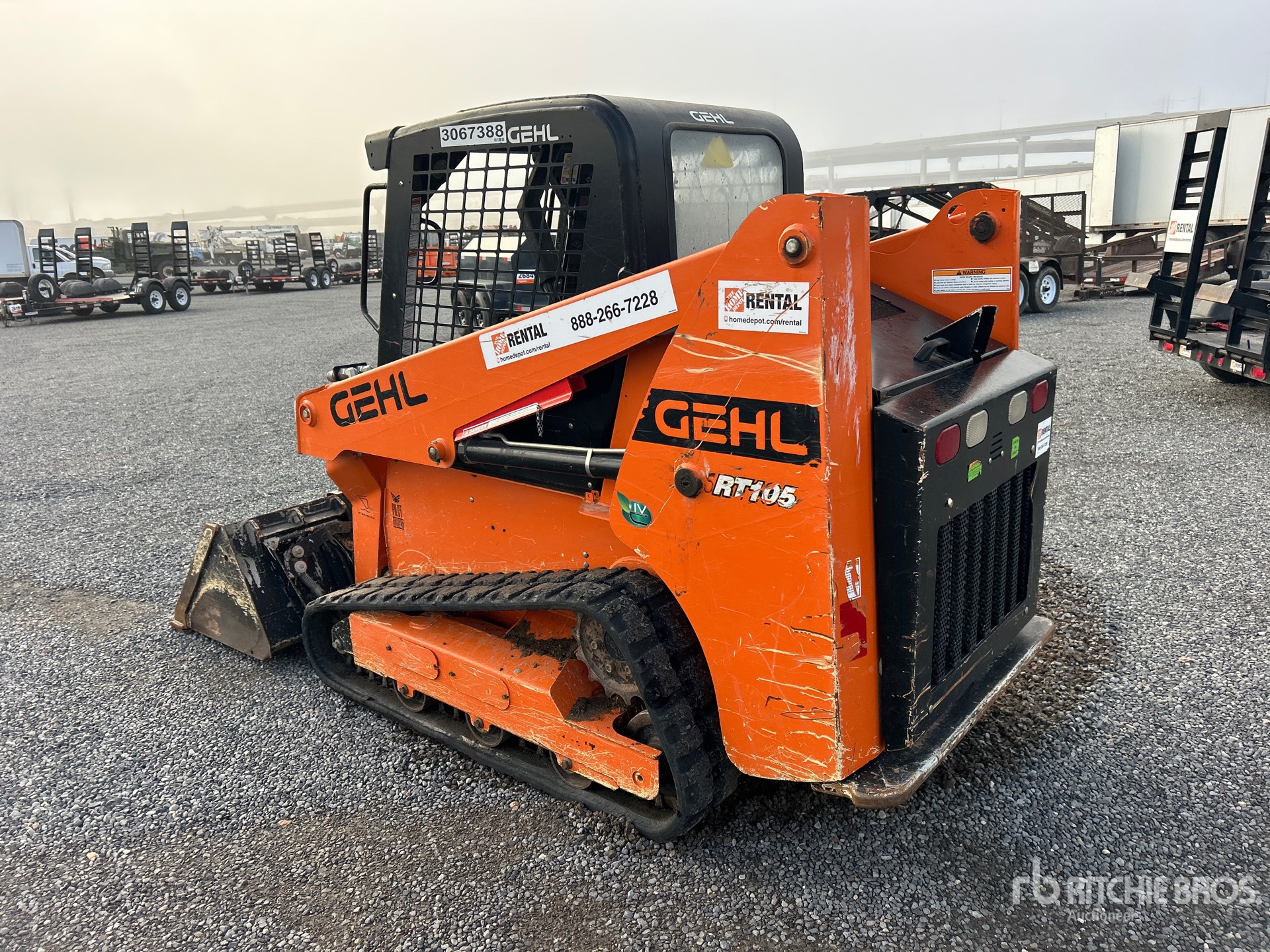 General Appearance with Picture, Left Rear Corner