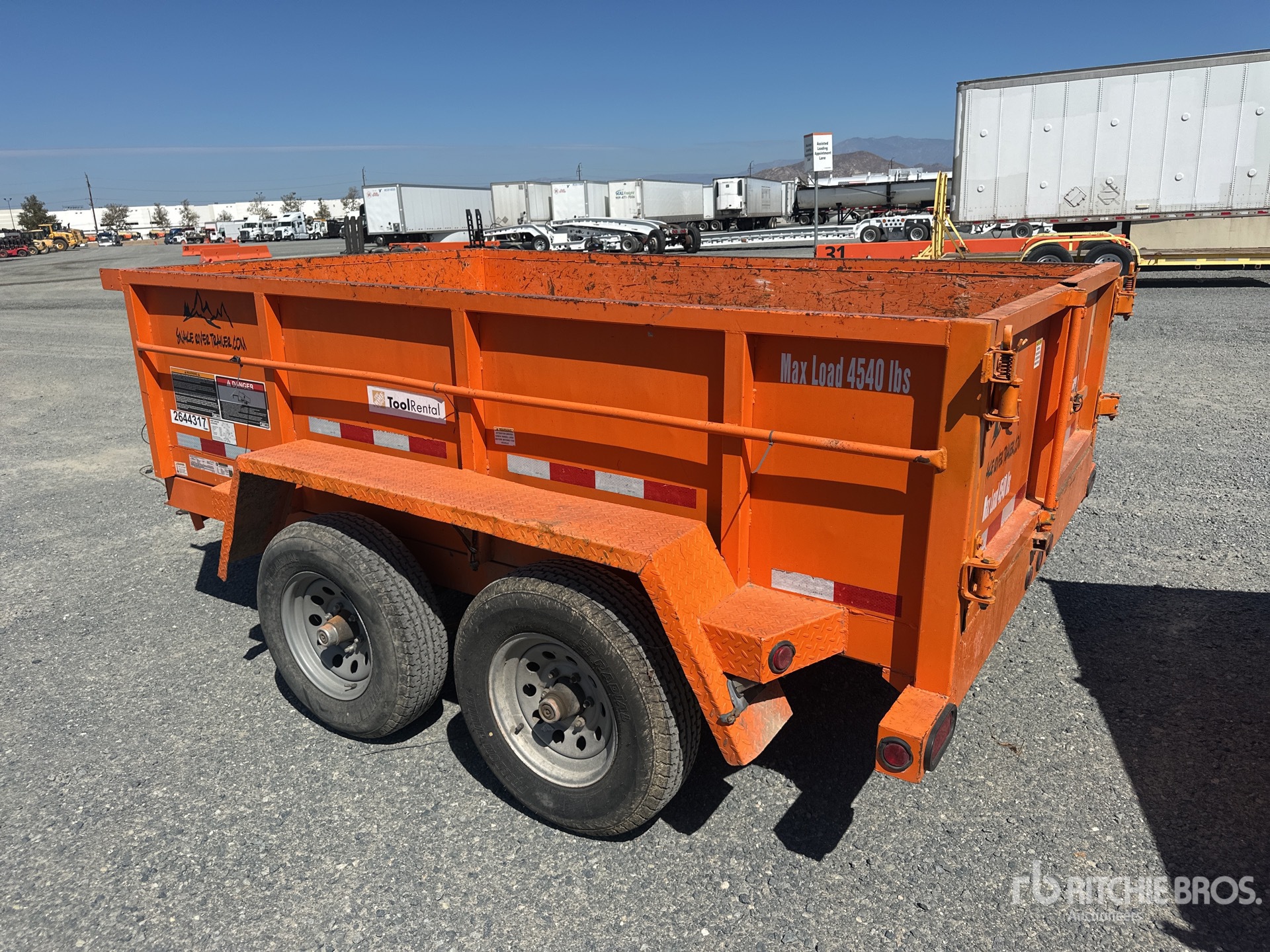 General Appearance with Picture, Left Rear Corner