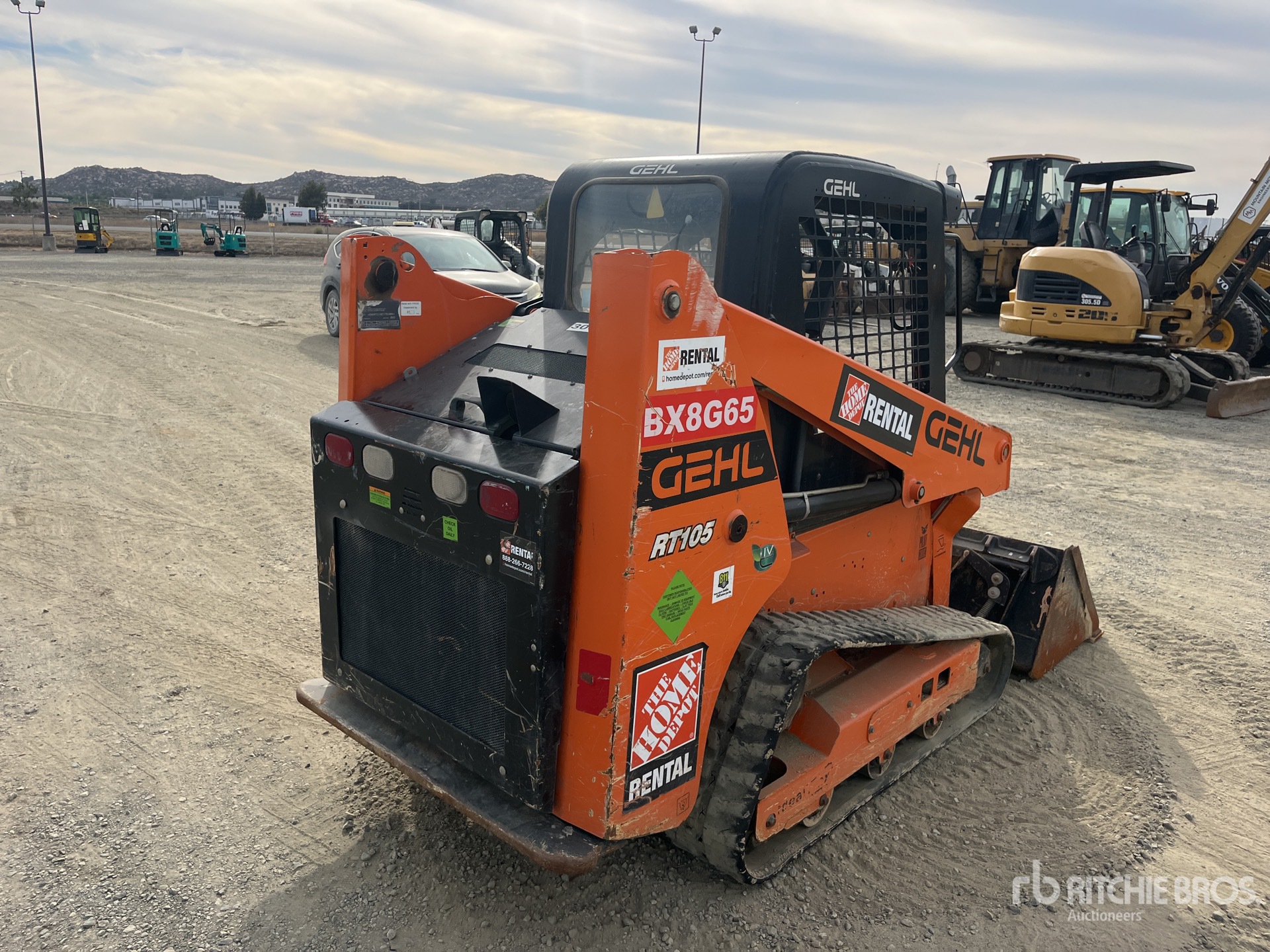 General Appearance with Picture, Right Rear Corner