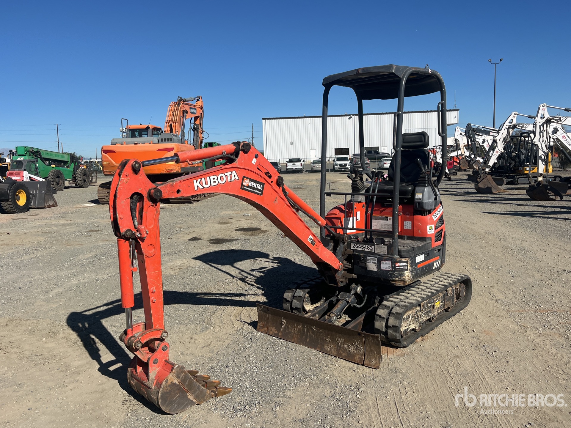 General Appearance with Picture, Left Front Corner