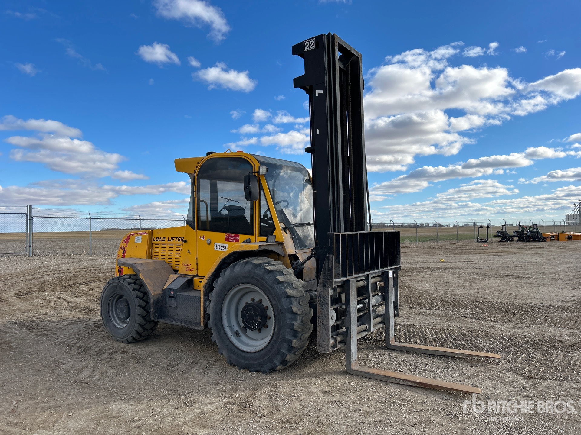 Aspect général with Image, coin avant droit