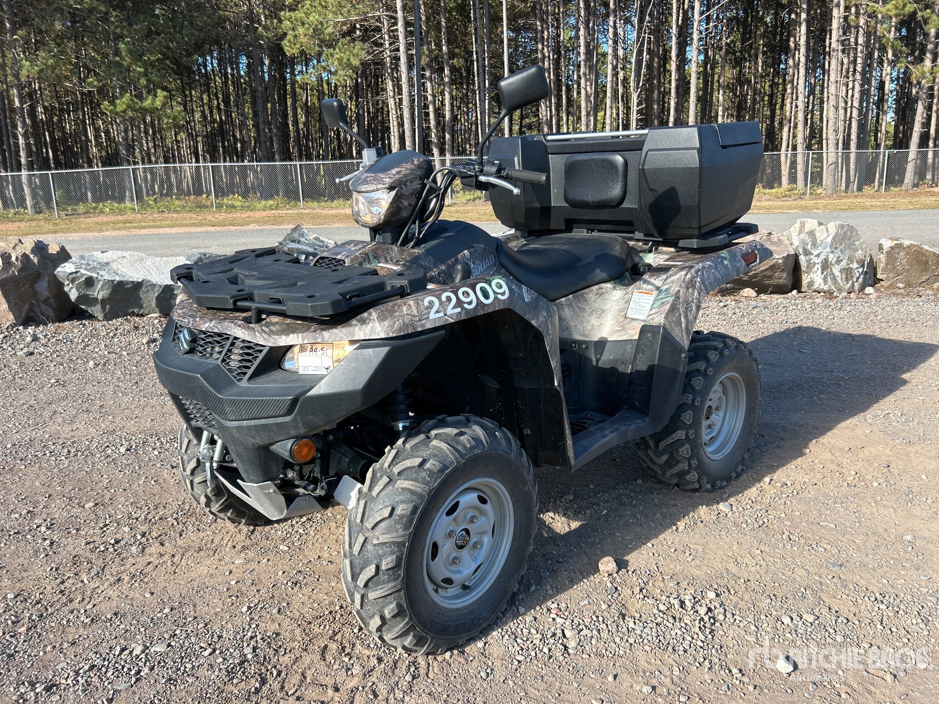 General Appearance with Featured Photo