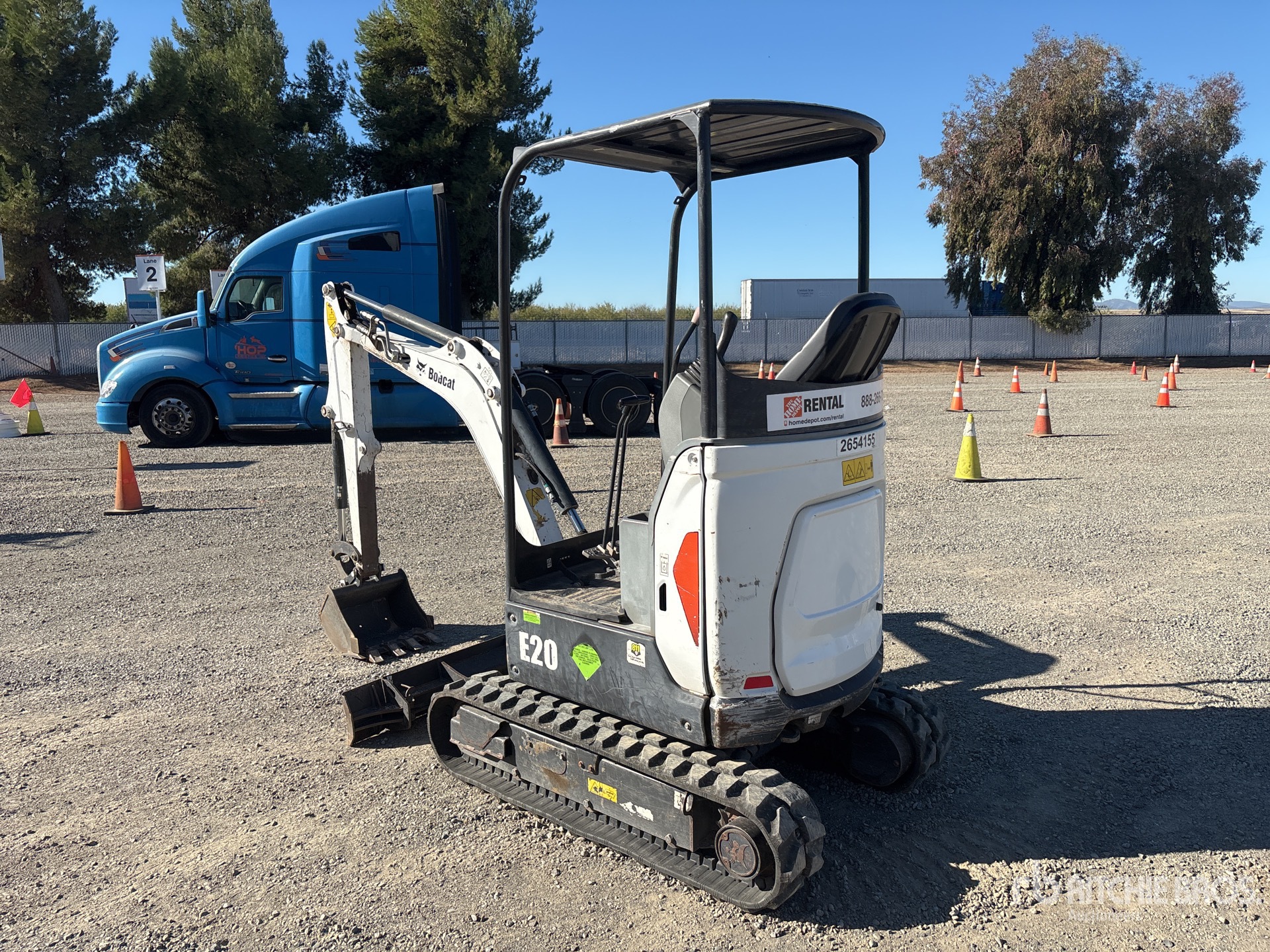 General Appearance with Zdjęcie, lewy dolny róg