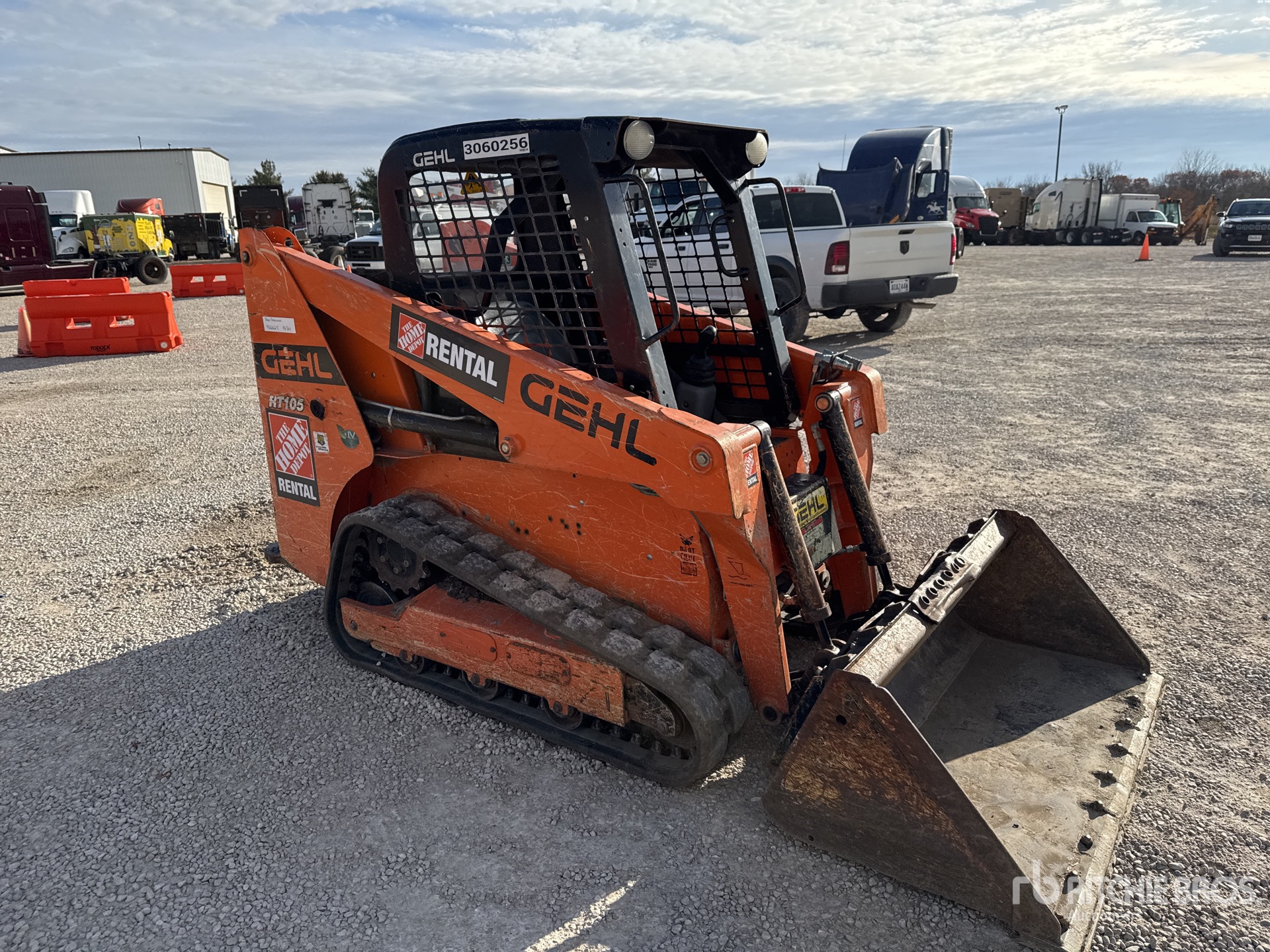 General Appearance with Picture, Right Front Corner