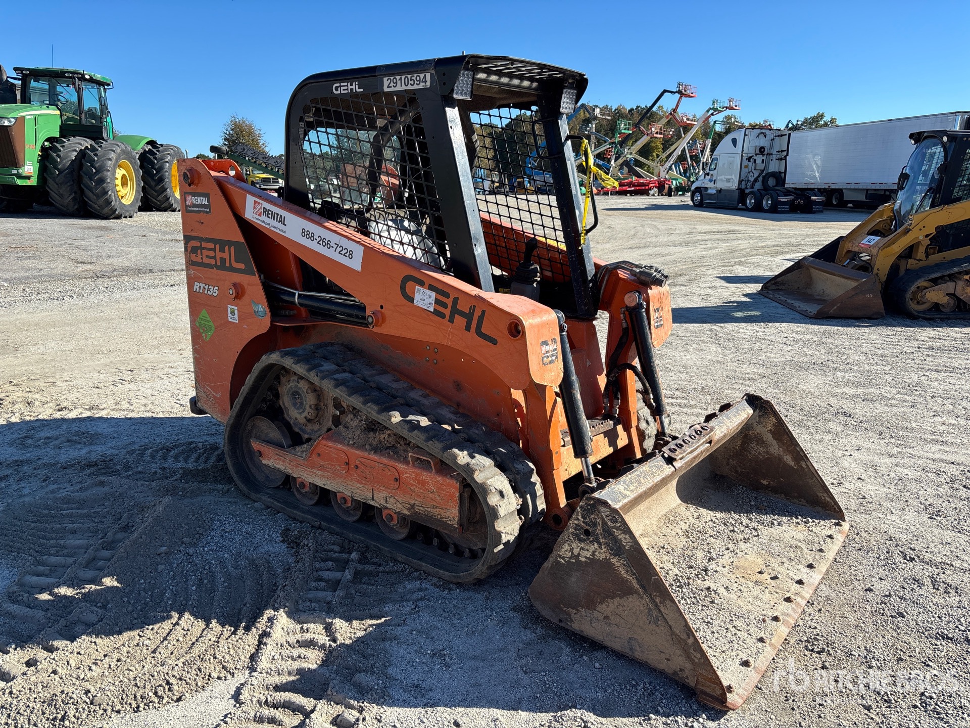 General Appearance with Picture, Right Front Corner