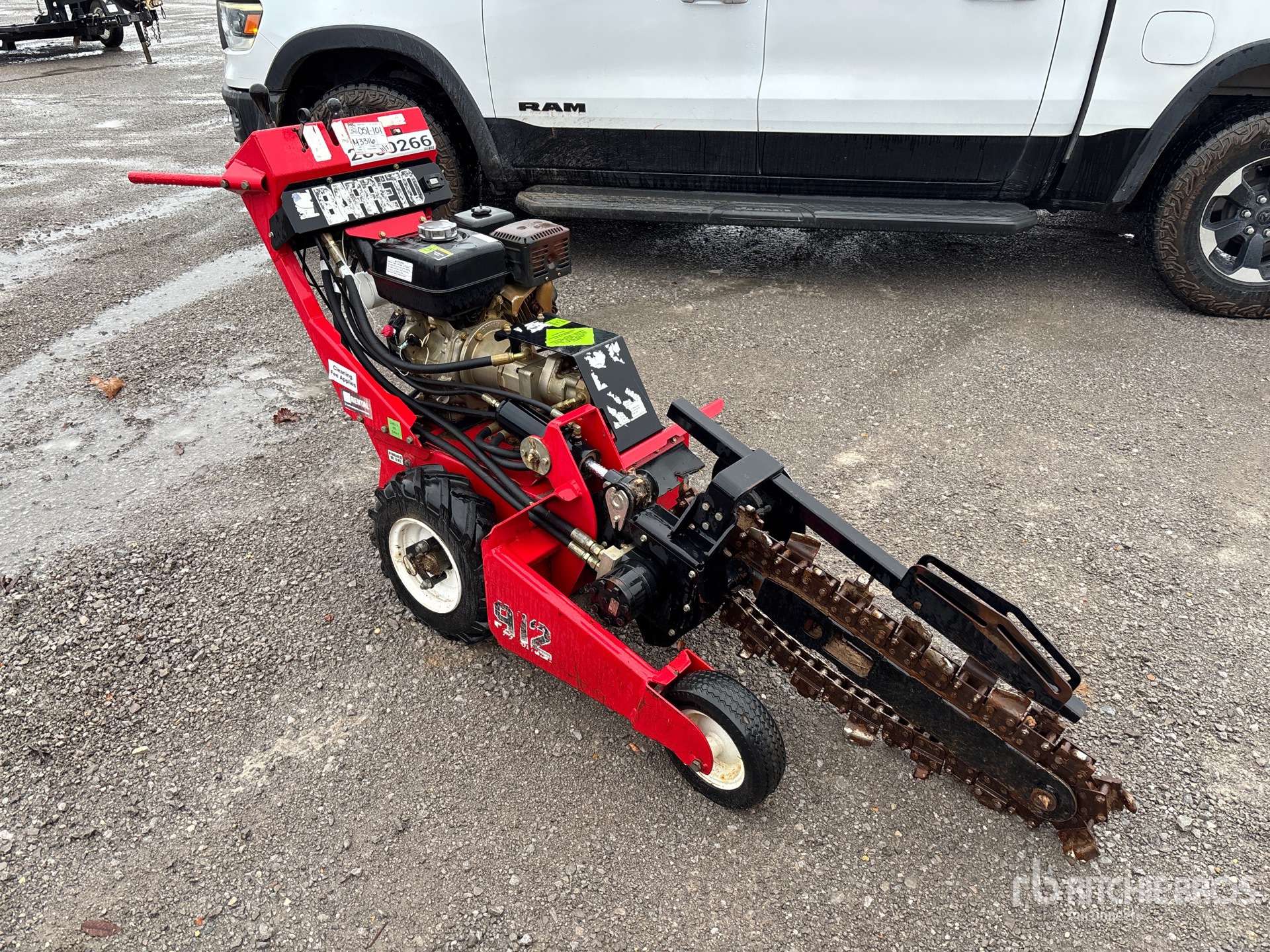 General Appearance with Picture, Right Front Corner