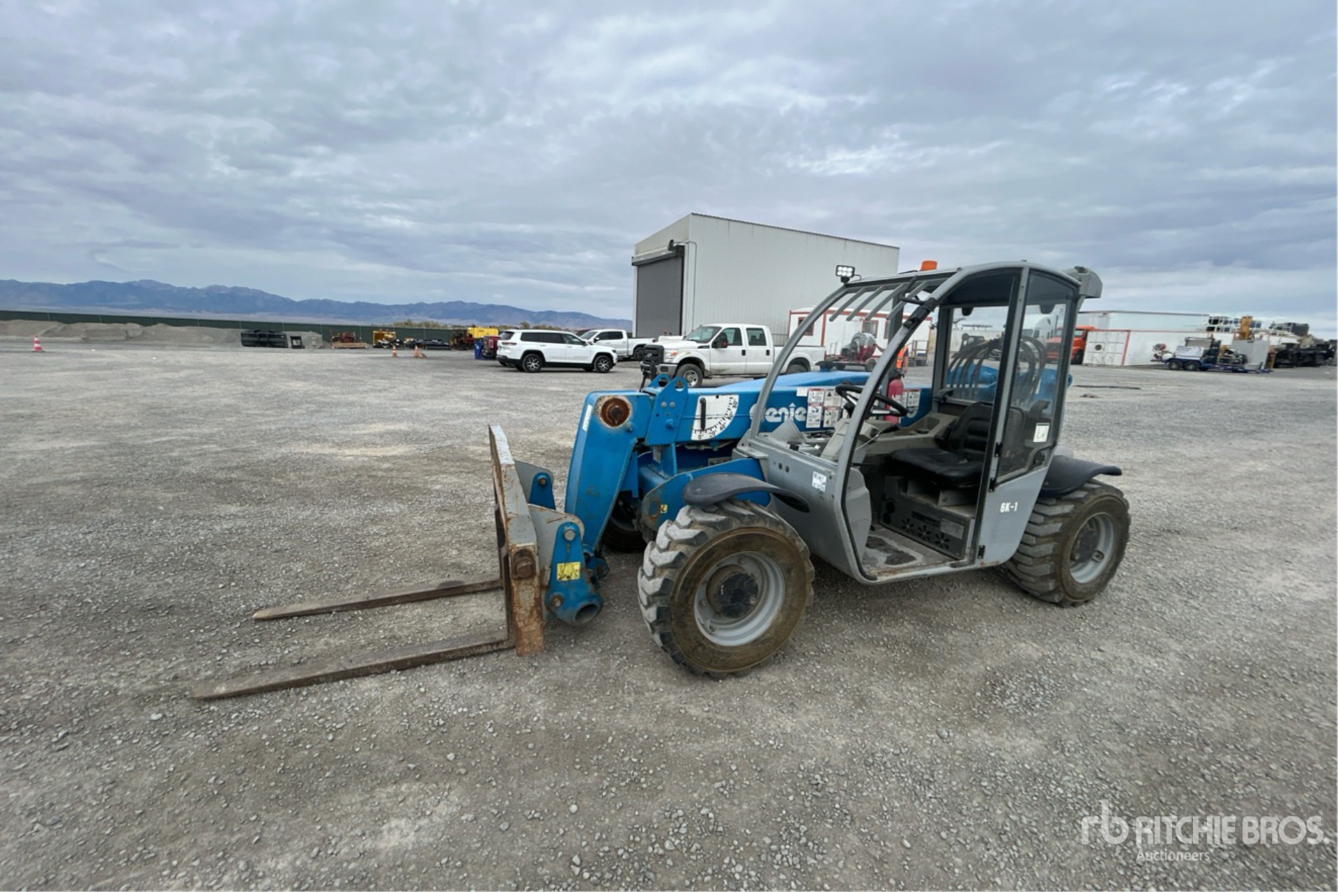 General Appearance with Picture, Left Front Corner