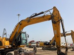 v2 Chassis - Excavator with 