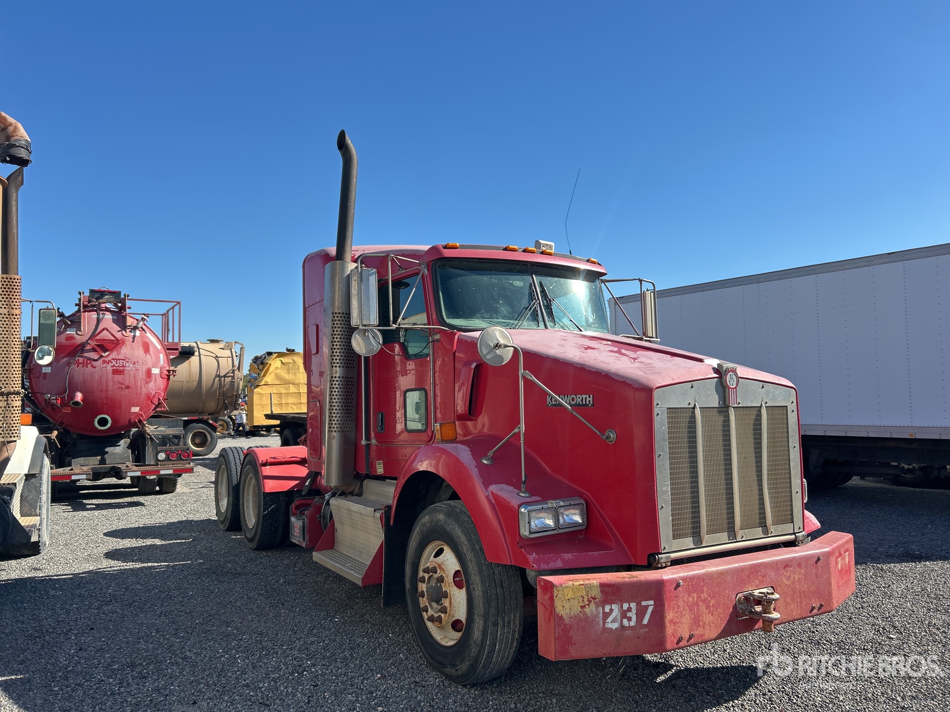 General Appearance with Imagen: esquina delantera derecha