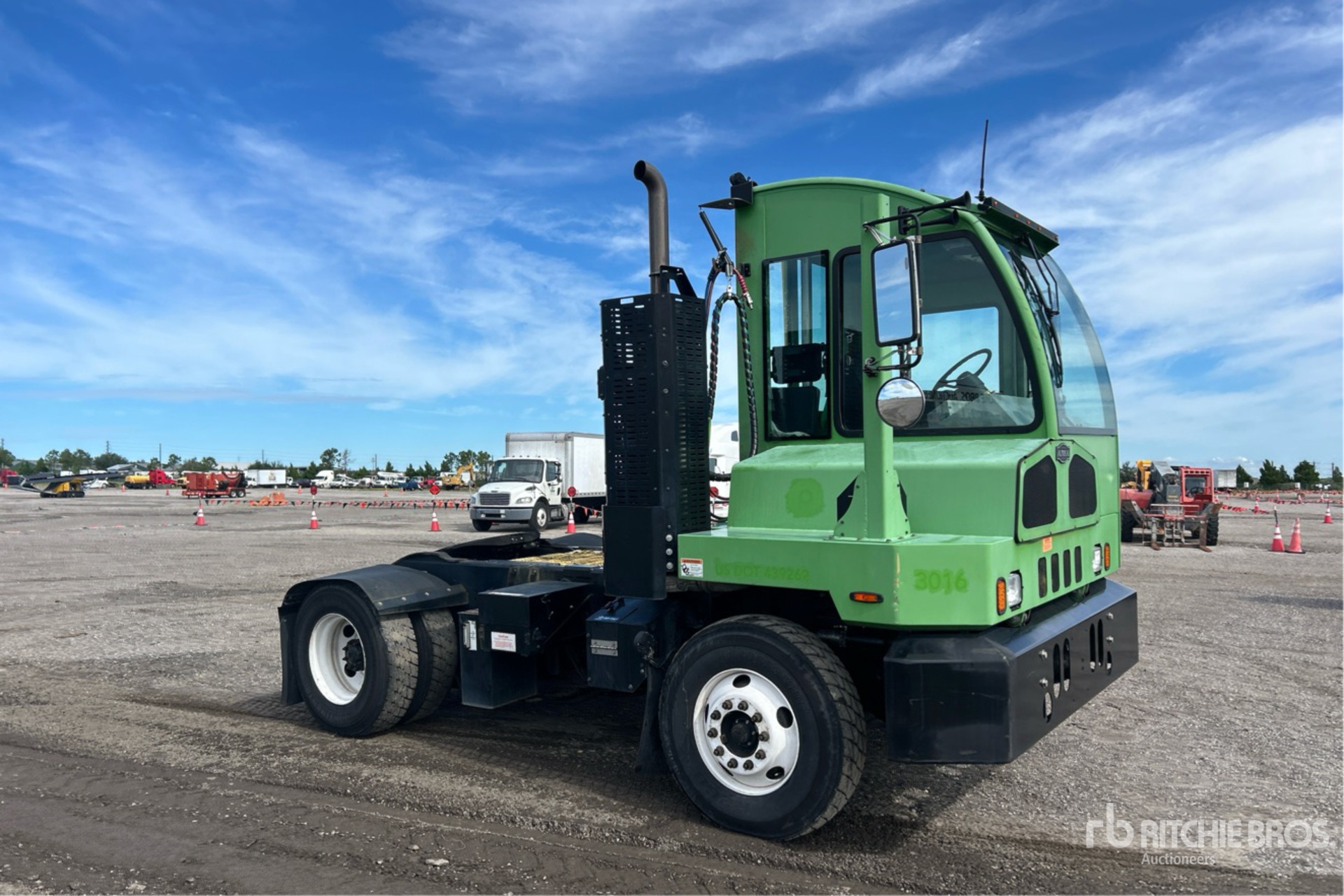 General Appearance with Picture, Right Front Corner