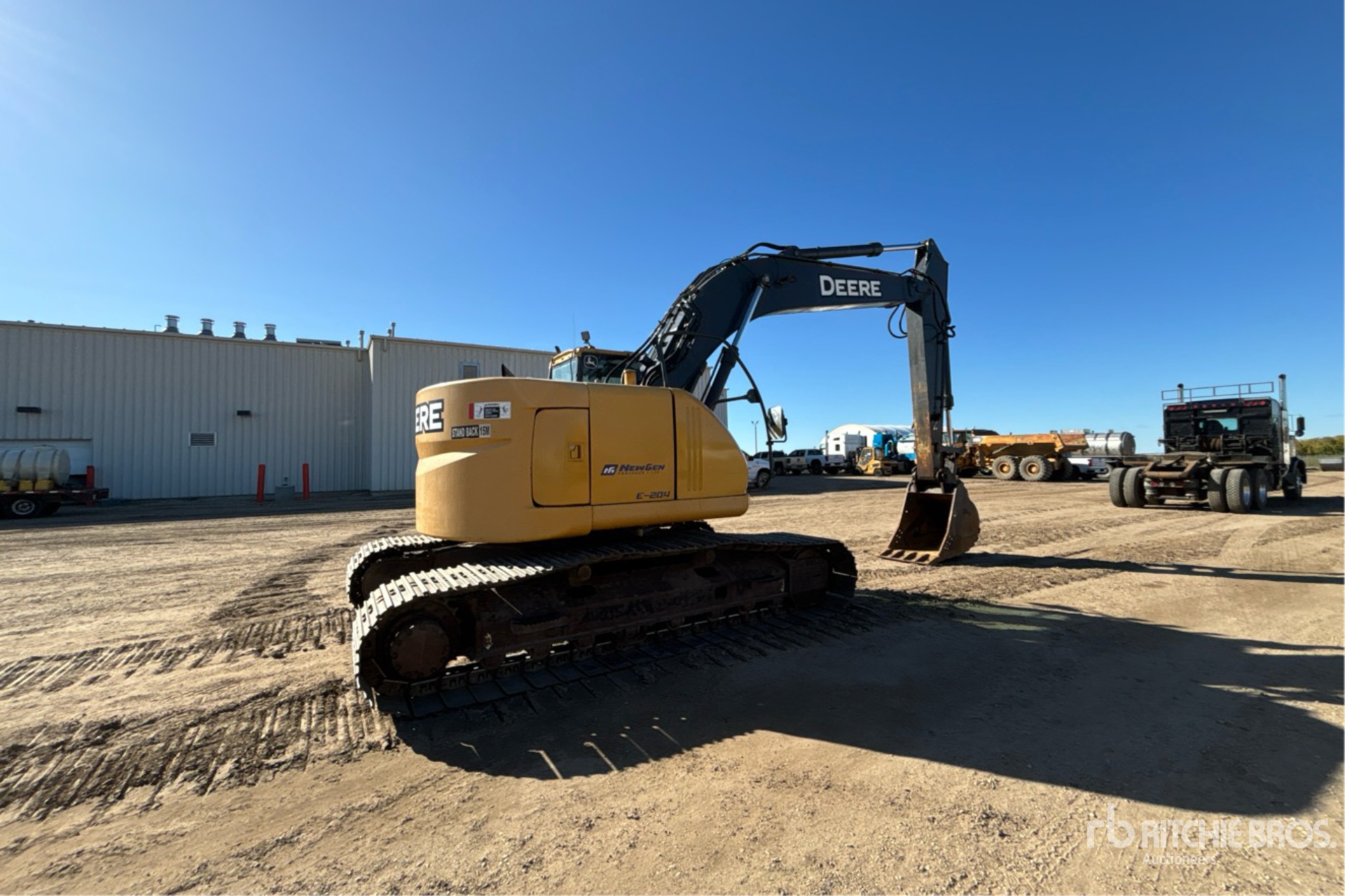 EXCAVADORA 2013 JOHN DEERE 225DLC