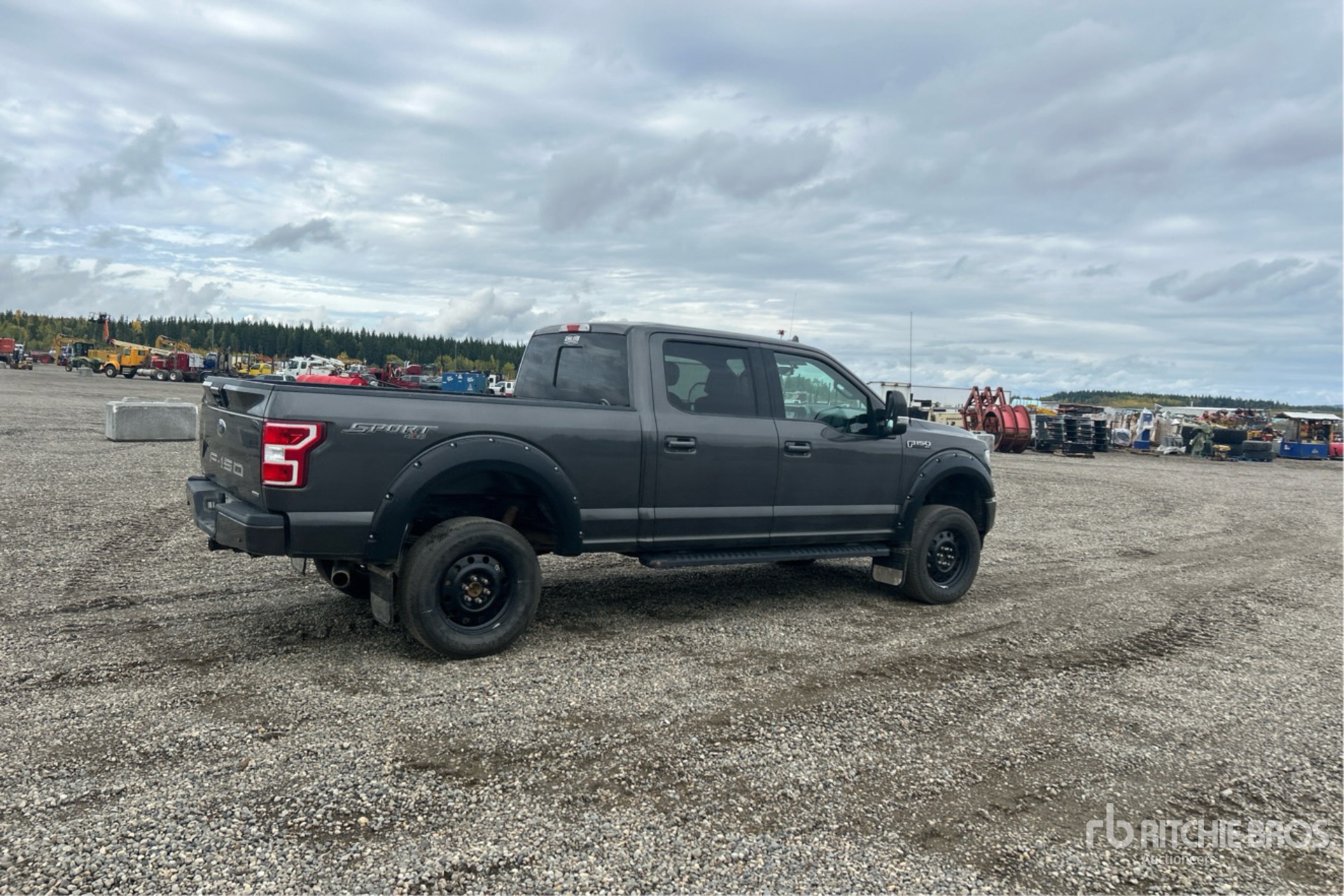 General Appearance with Picture, Right Rear Corner