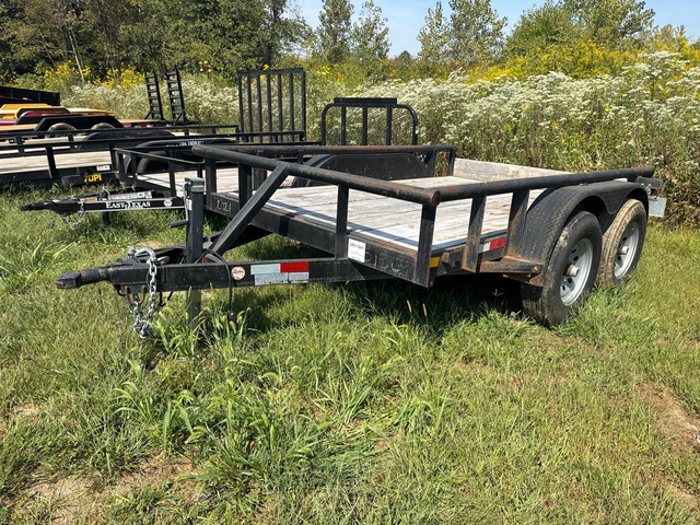 2021 CM 10 ft T/A Utility Trailer