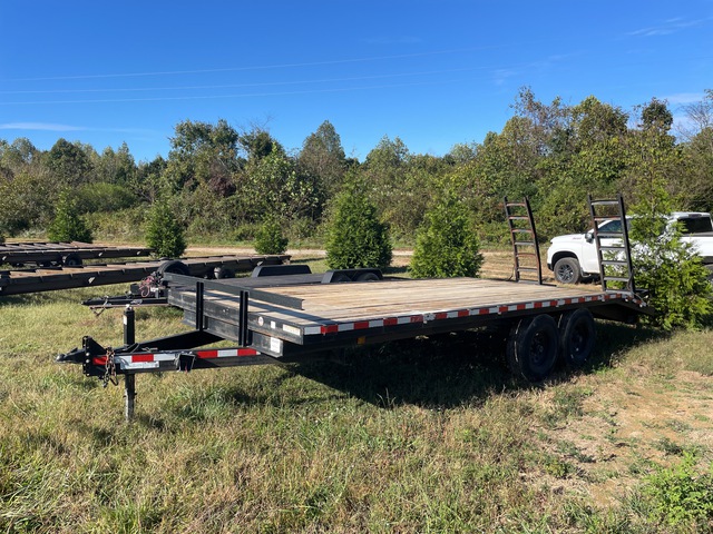 2022 Triple Crown 20 ft T/A Equipment Trailer