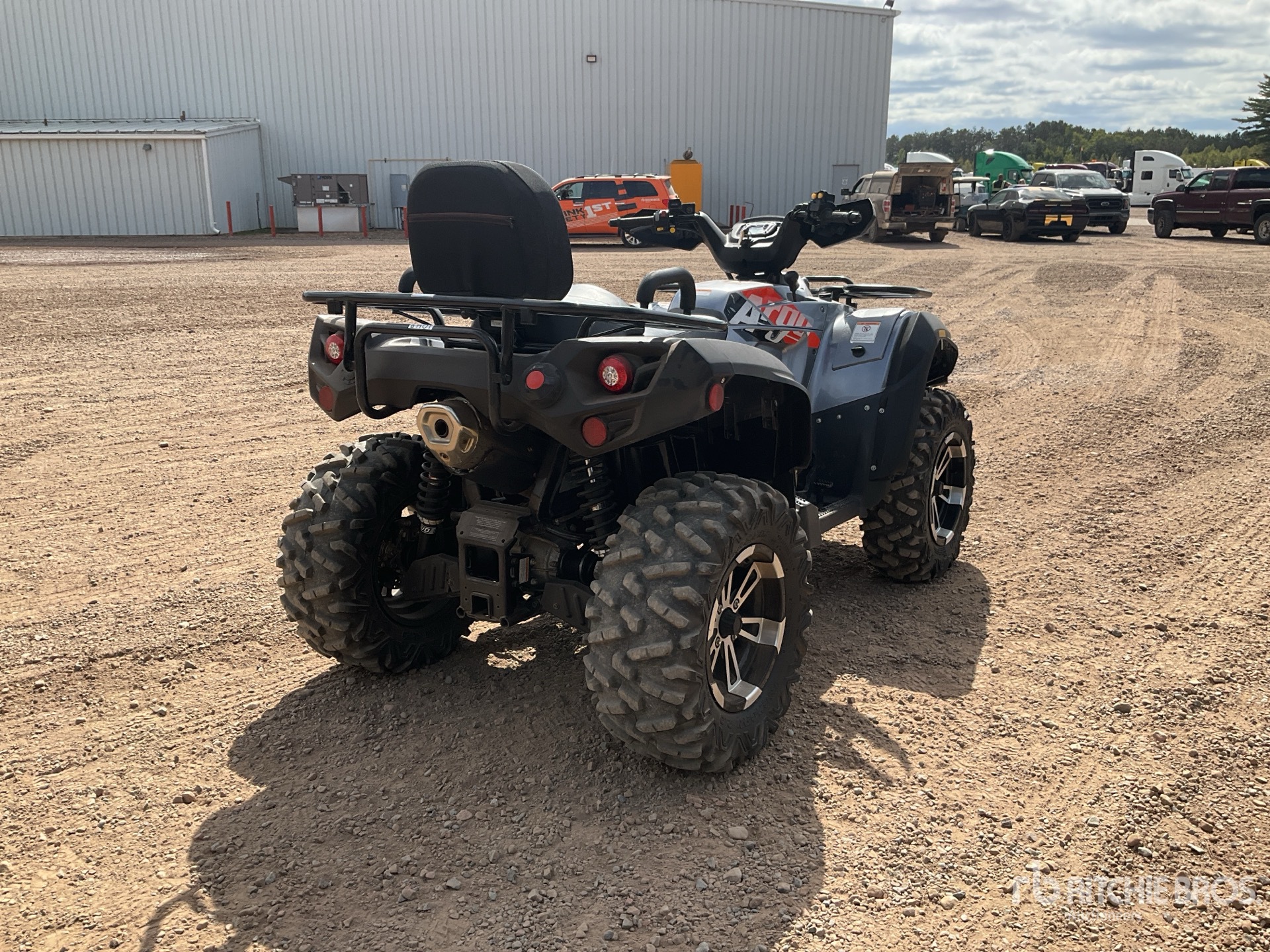 General Appearance with Picture, Right Rear Corner