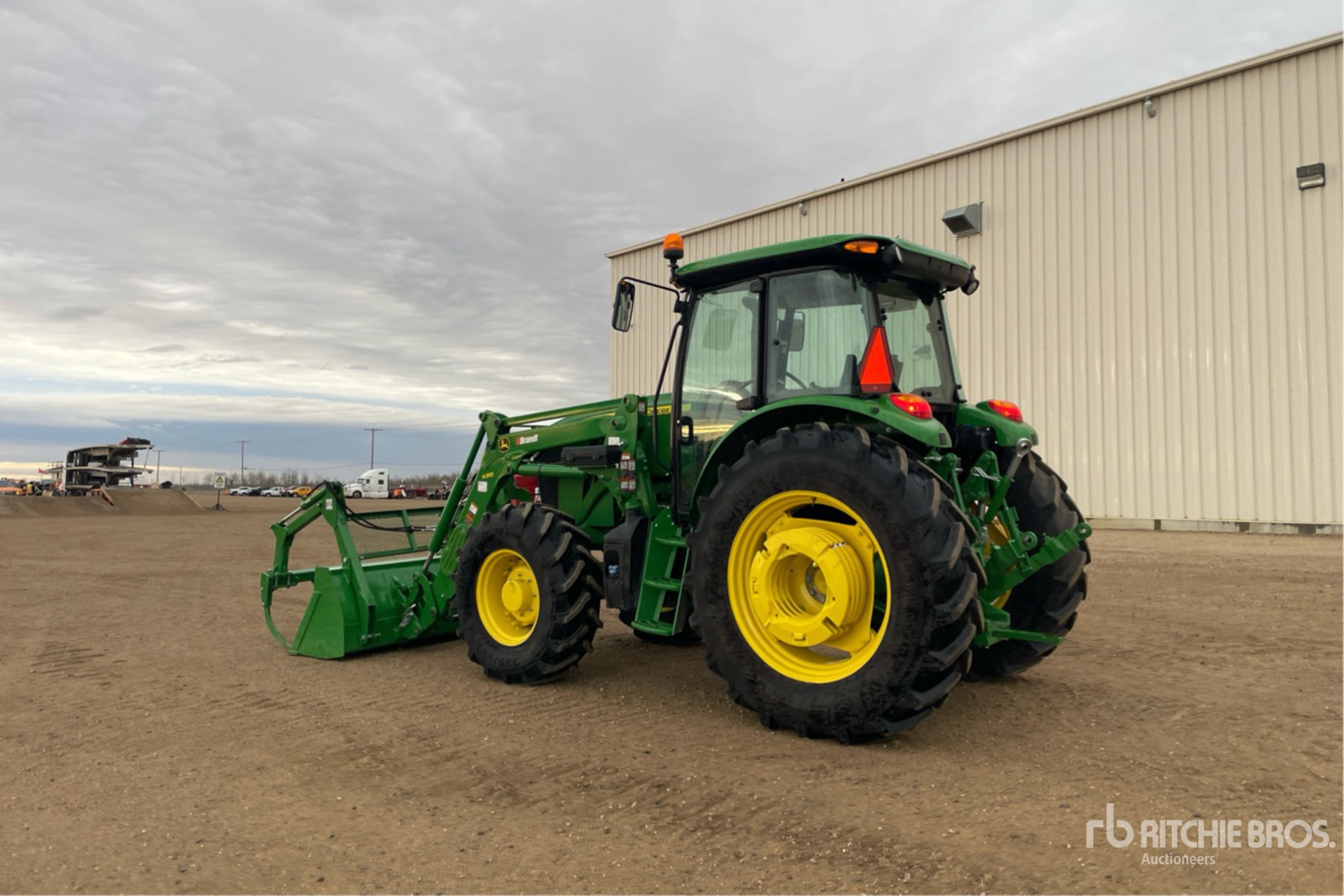 General Appearance with Picture, Left Rear Corner