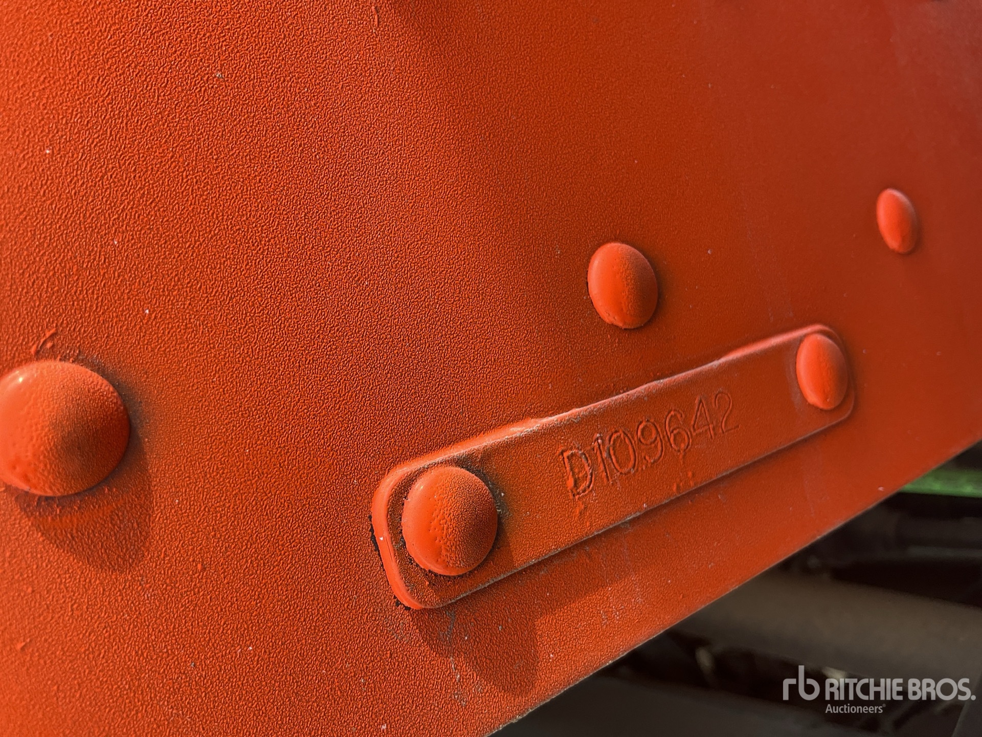 Photo of a 2010 Peterbilt 386