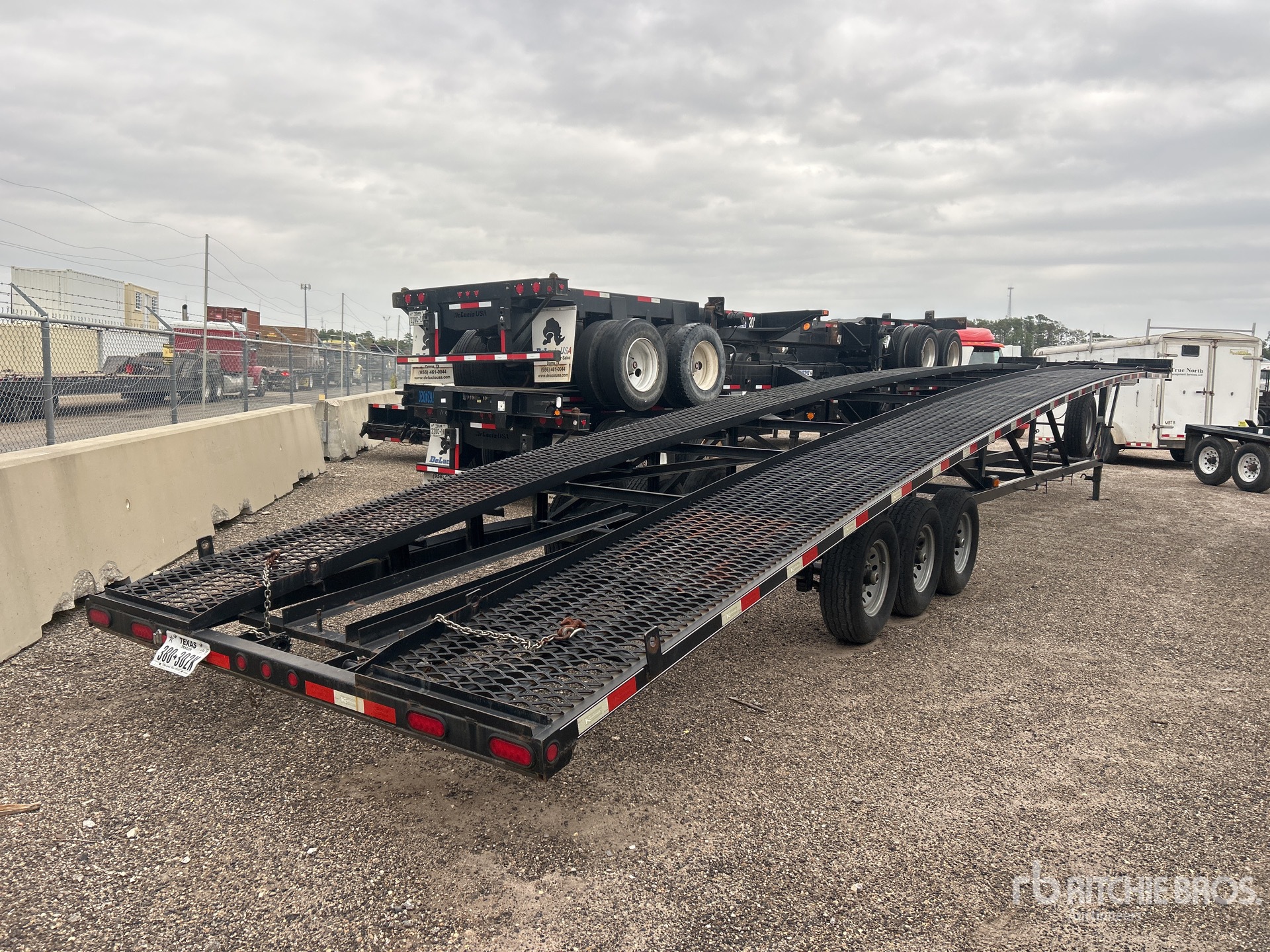 General Appearance with Image, coin arrière droit