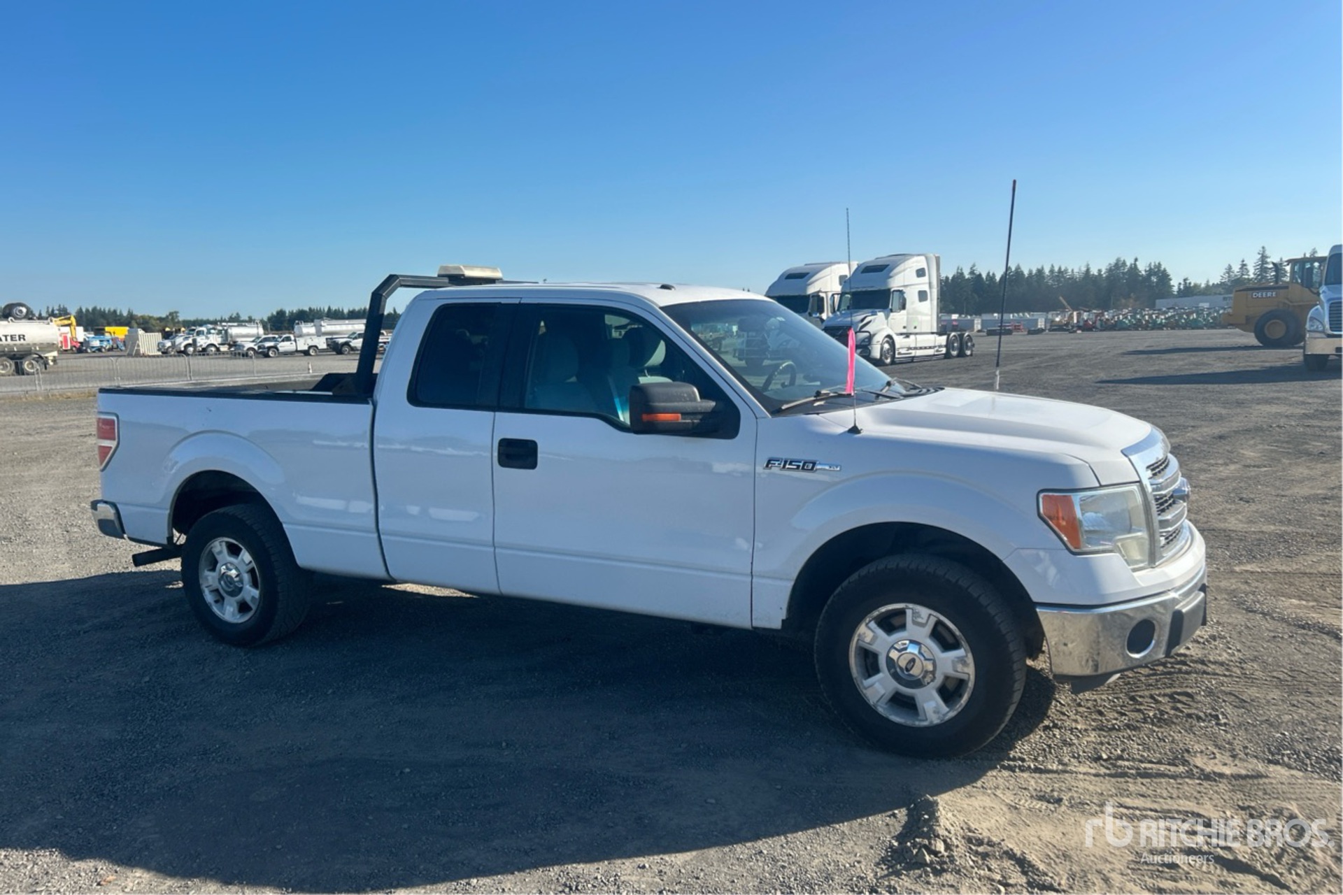 General Appearance with Picture, Right Front Corner