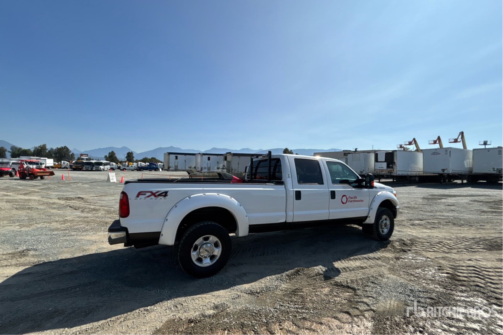 General Appearance with Picture, Right Rear Corner