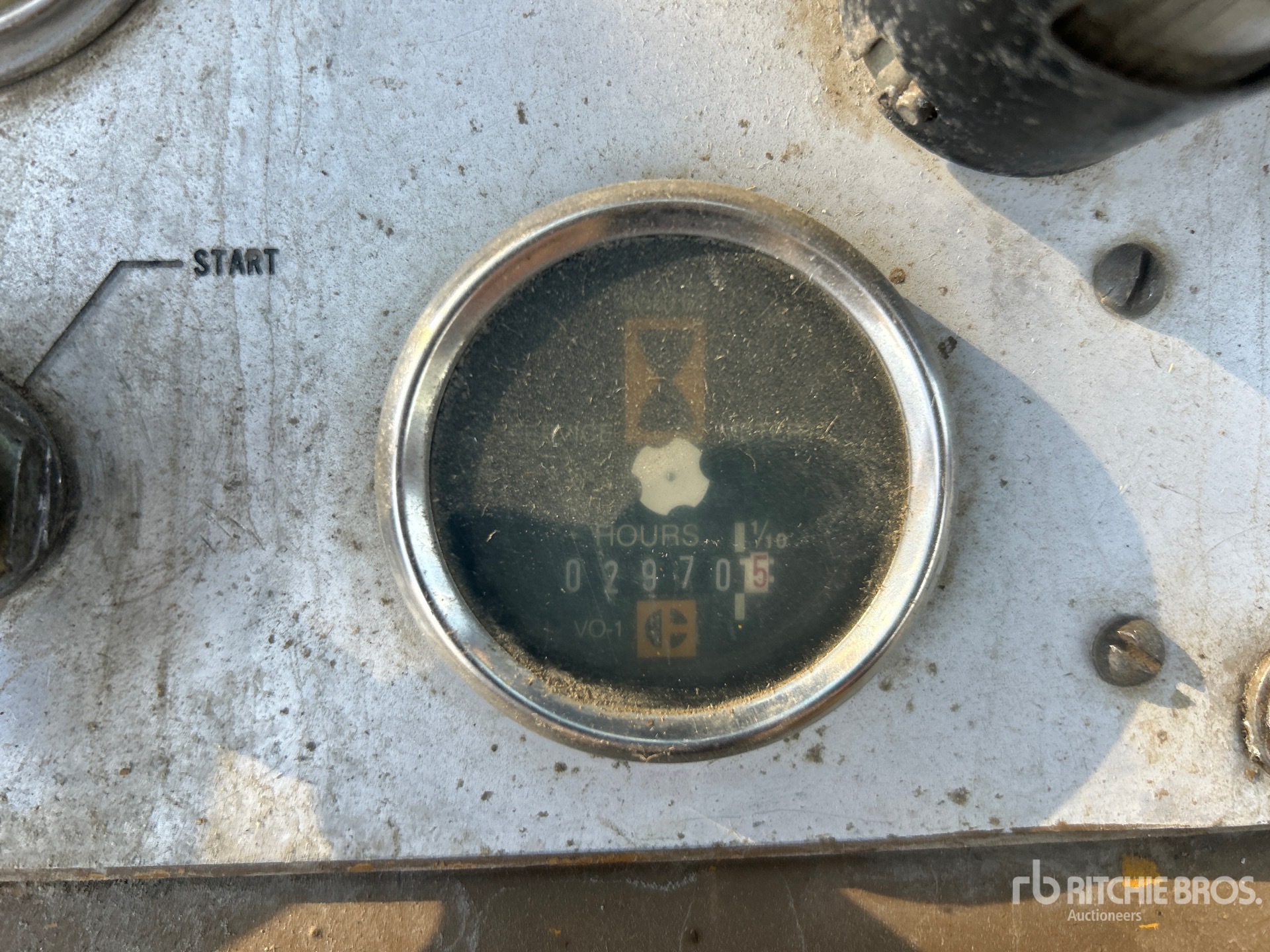 General Appearance with Hour Meter / Odometer